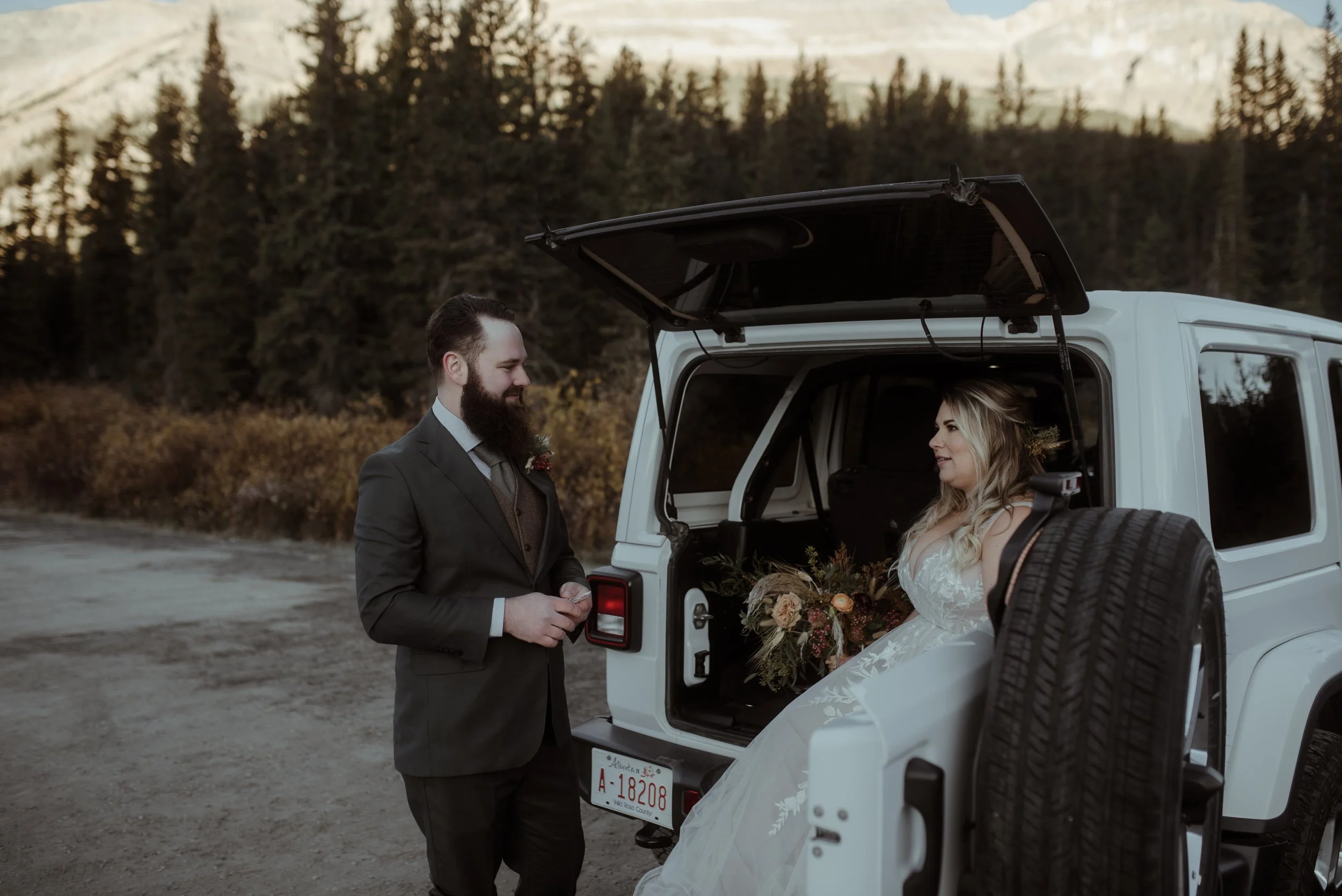 Banff-Alberta-Scotland-elopement-photographer-Kaitlyn-Hill-Photography (120).jpg