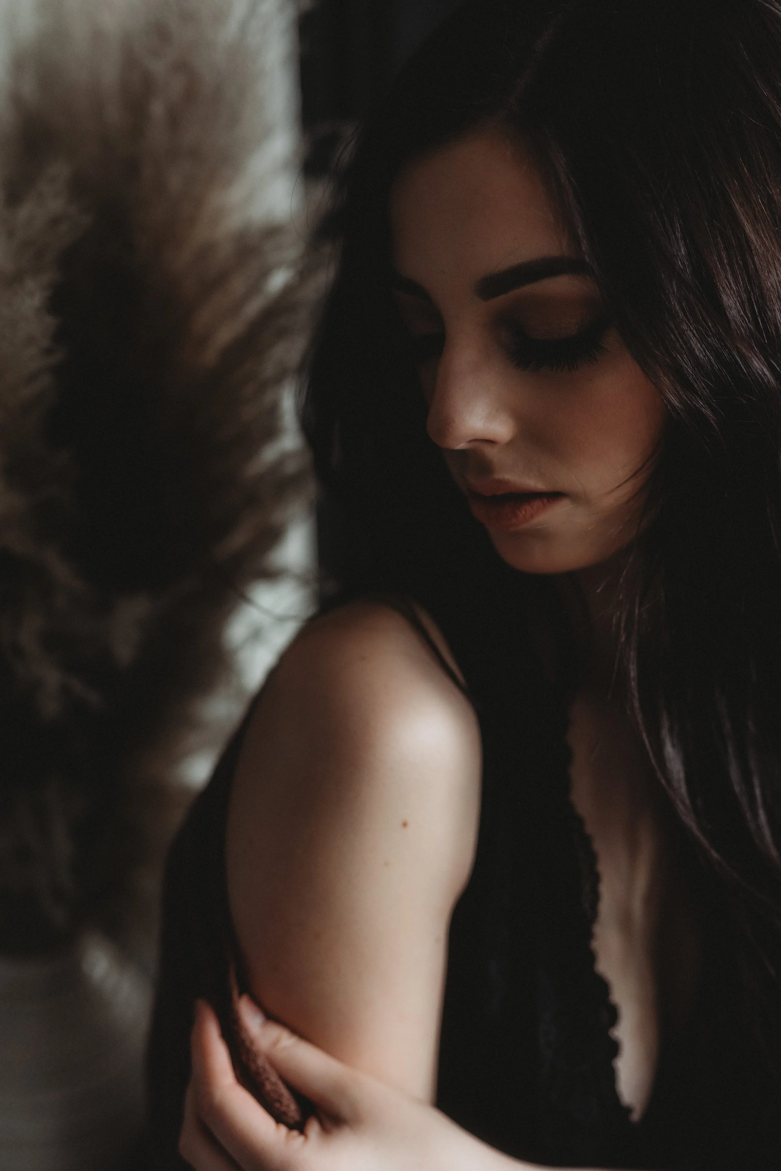 Toronto-luxury-boudoir-photographer-Kaitlyn-Hill-Photography (12).jpg