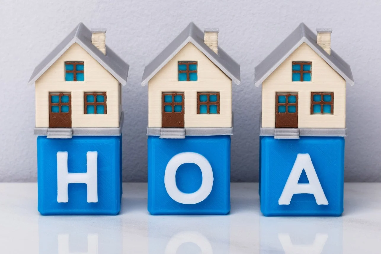 Florida HOA Insurance: What Associations Cover and What Homeowners Must Insure