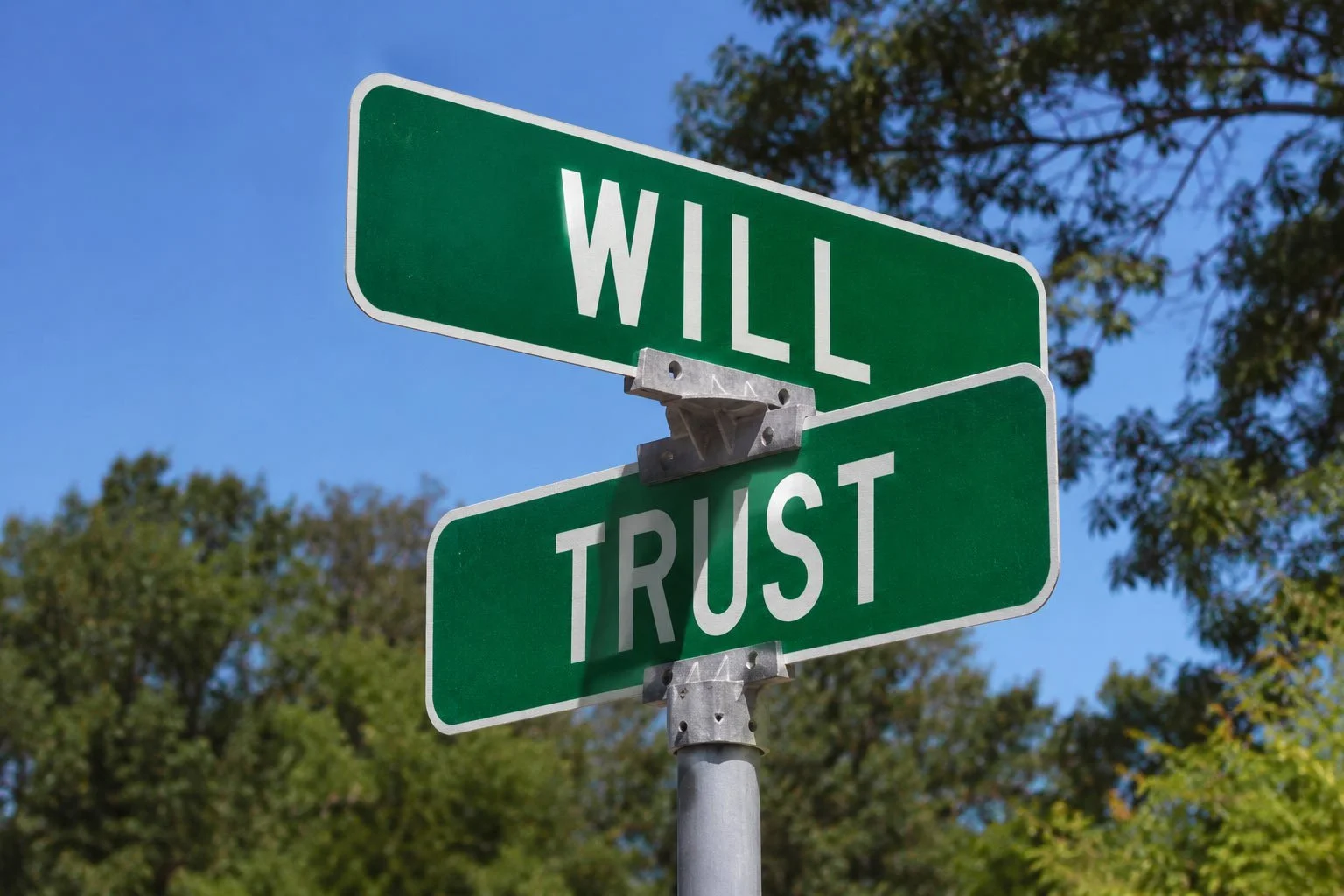 Differences Between Wills and Trusts