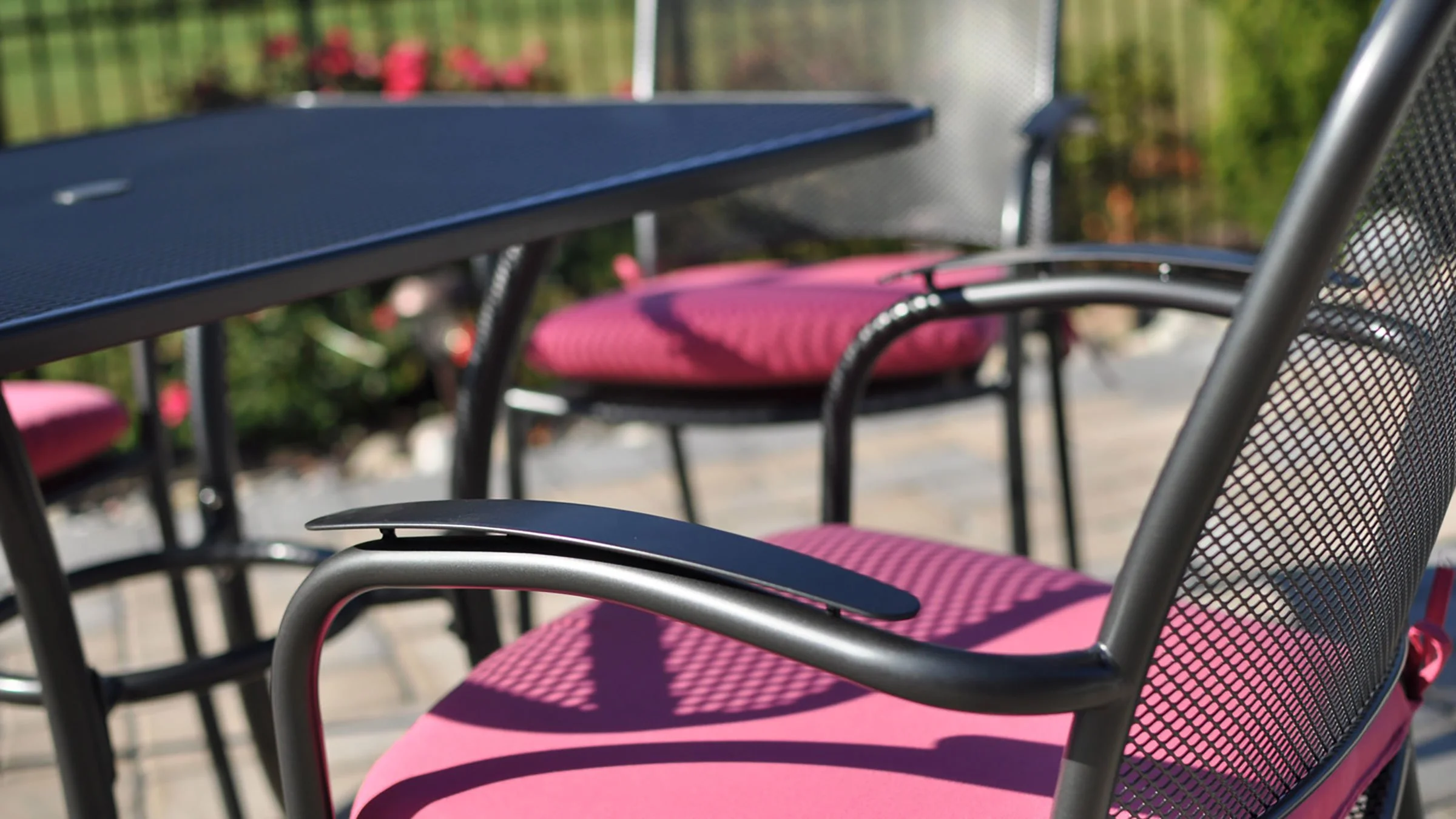 Kettler - Carlo Stackable Dining Chair Detail