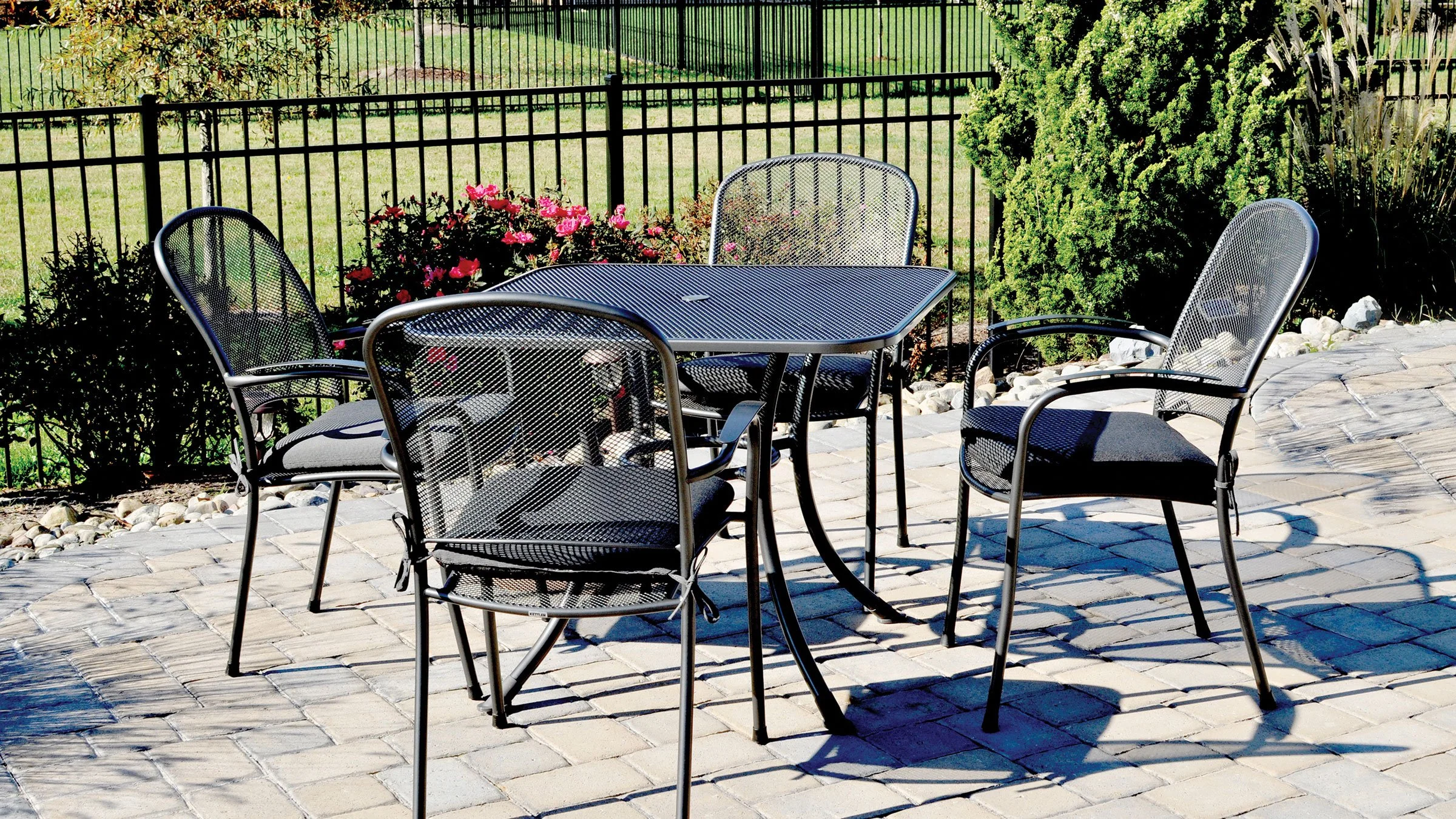 Kettler - Carlo Mesh Dining Set 1