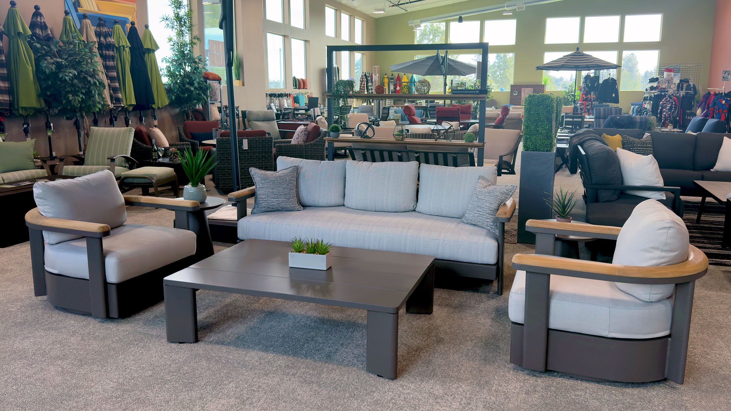 Brown Jordan | Luca Teak Lounge Set 2