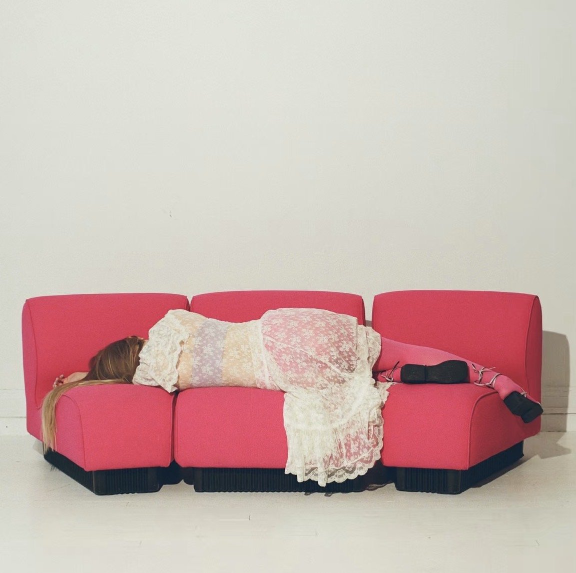 Julia Minkin gets very honest w/ release “Not Ready”