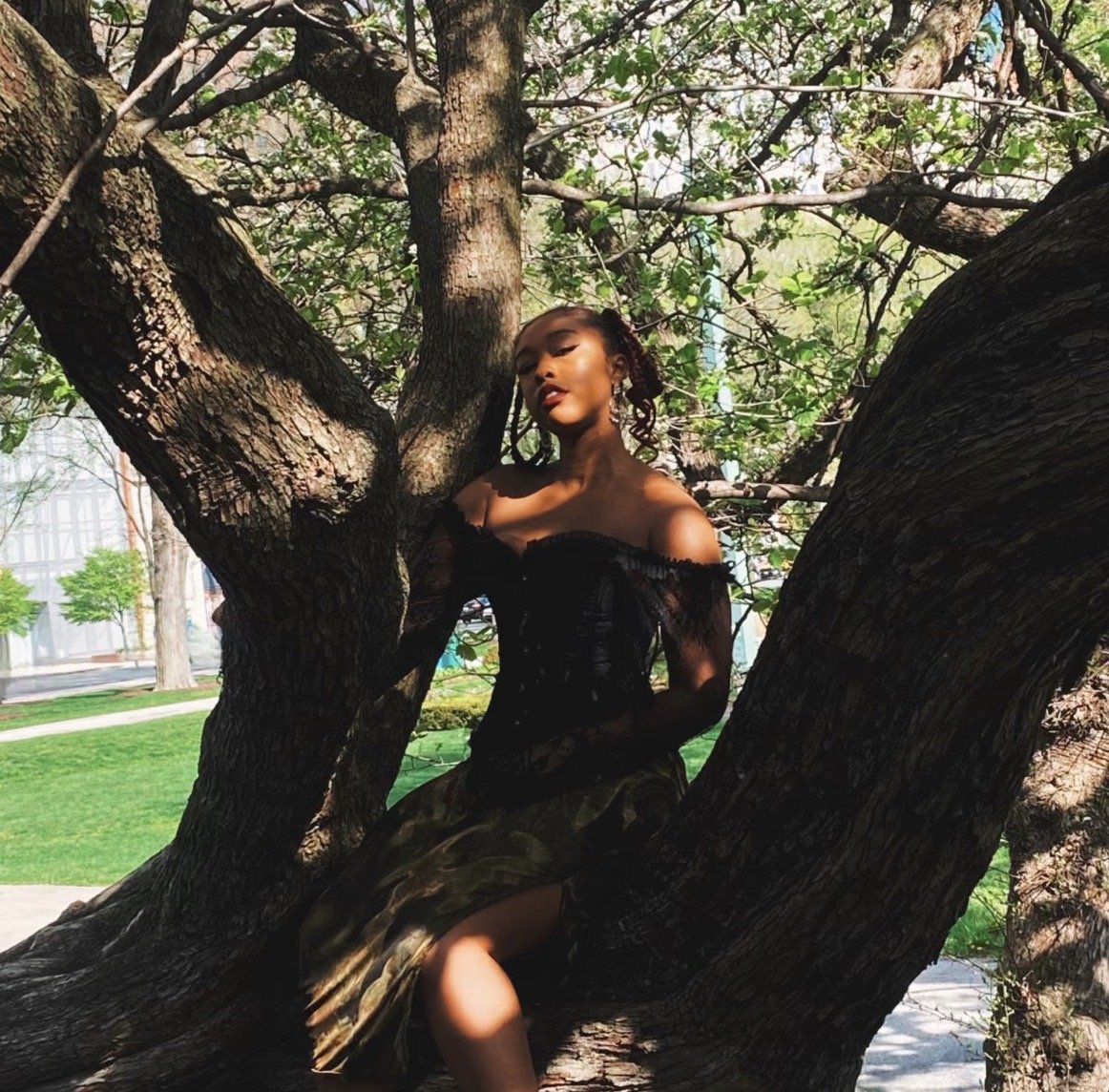 Boyneski gets reflective w/ release “SHINE OVER THE GLOBE”