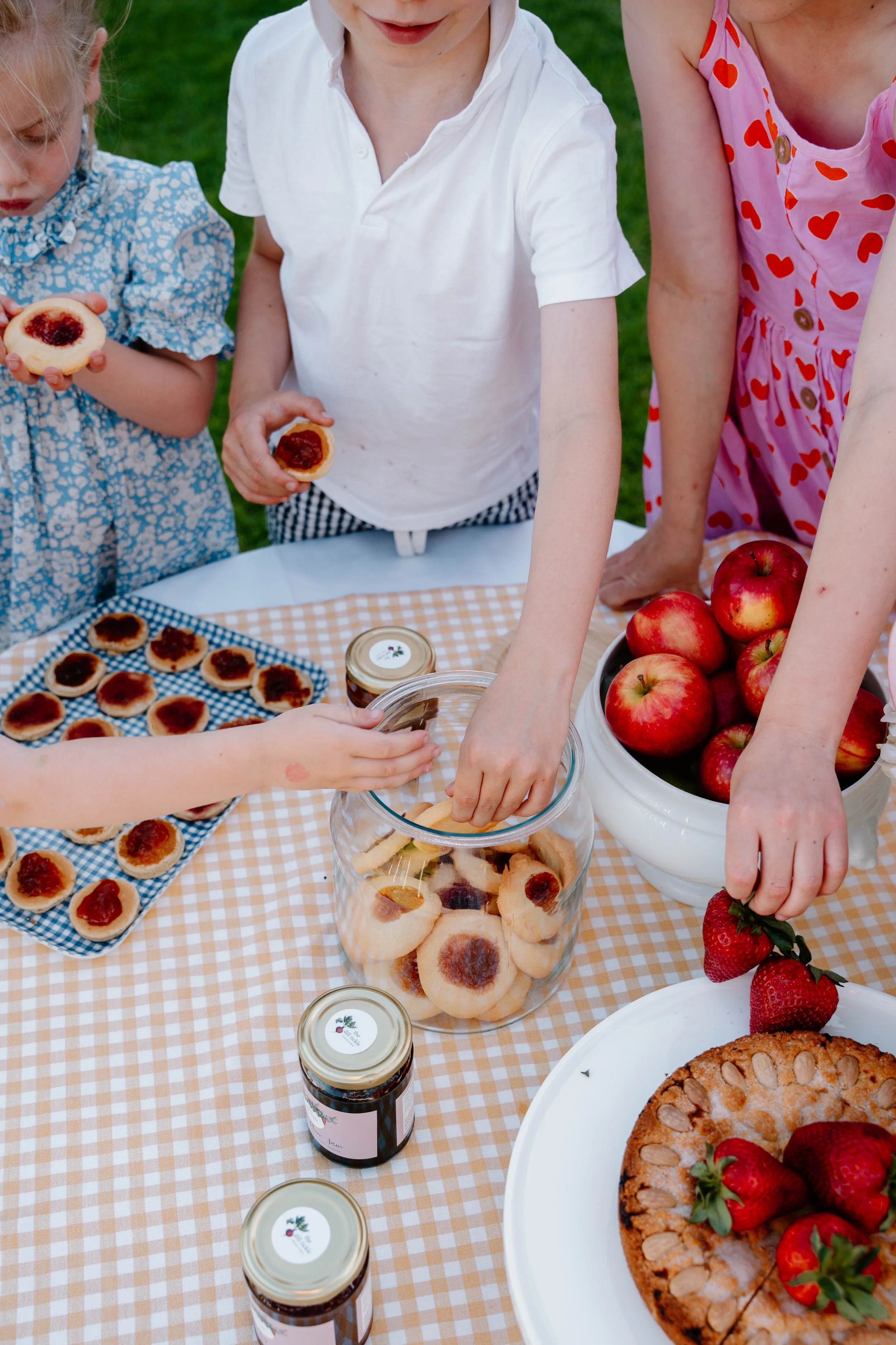 TheDillTickle_DSC9271_November 21, 2024_Socials.jpg