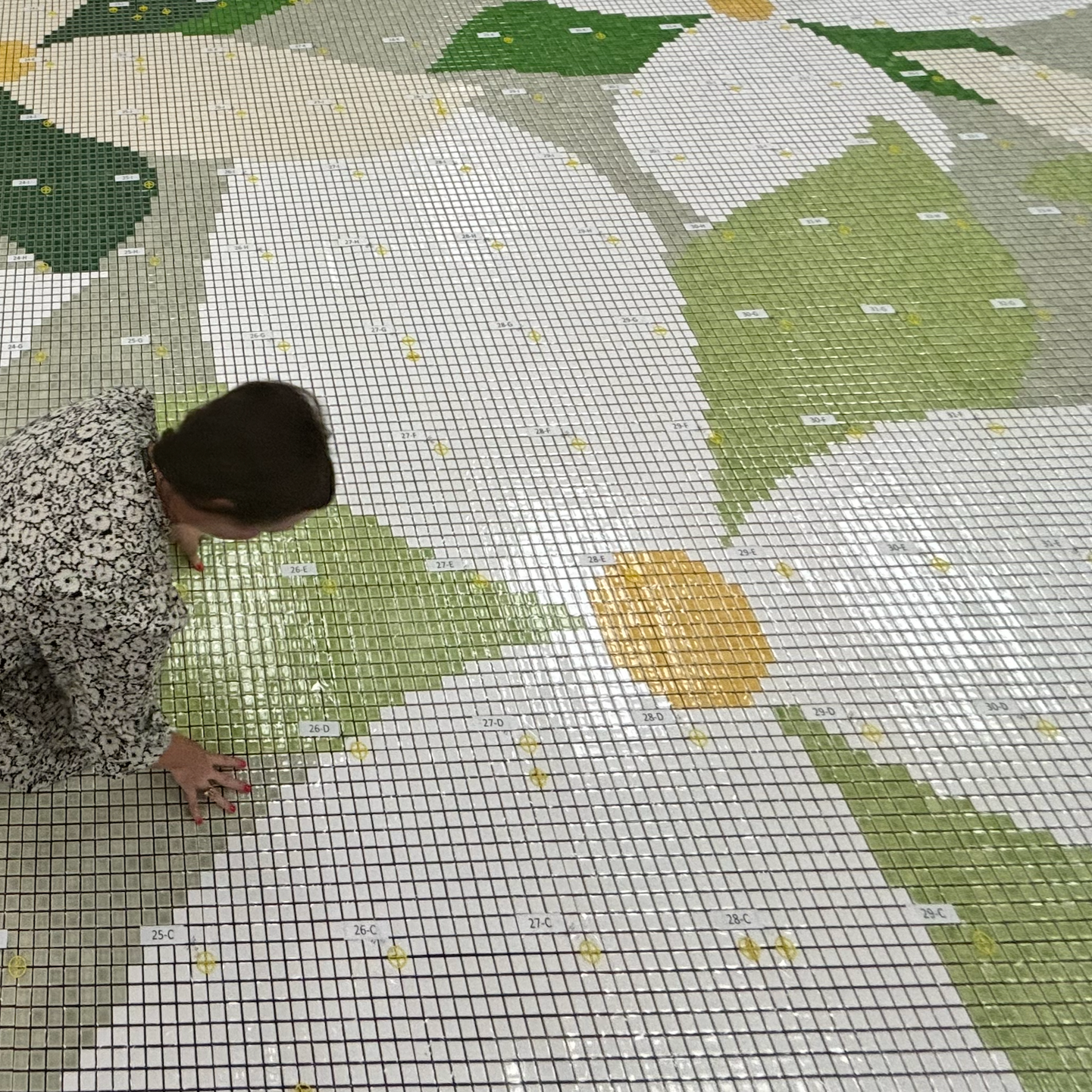 PDX Airport Trillium Mural