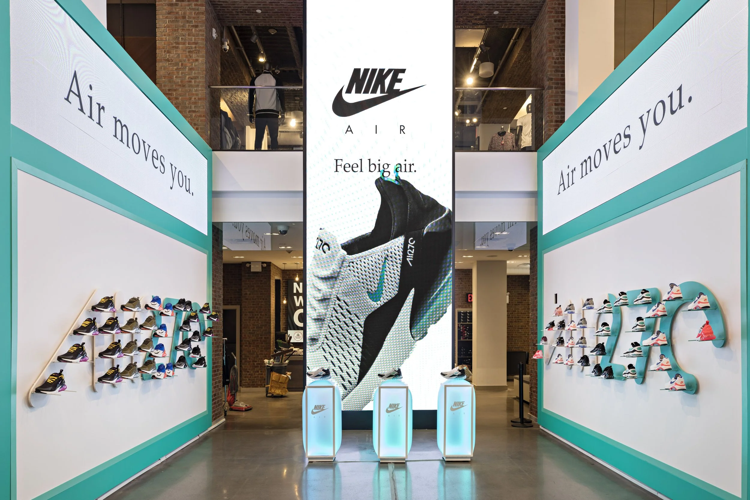 Nike_AM270_FL_1040.jpg