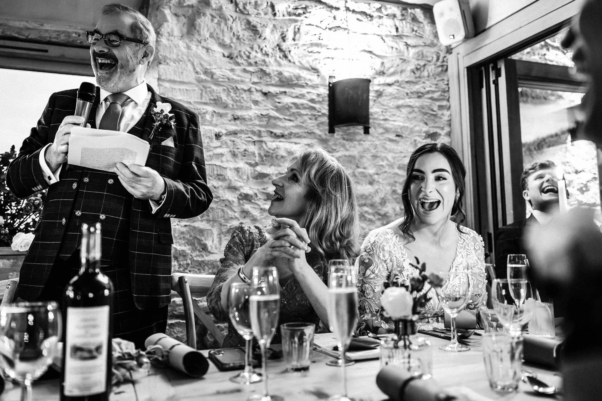 Cotswold Wedding Photographer-61.jpg