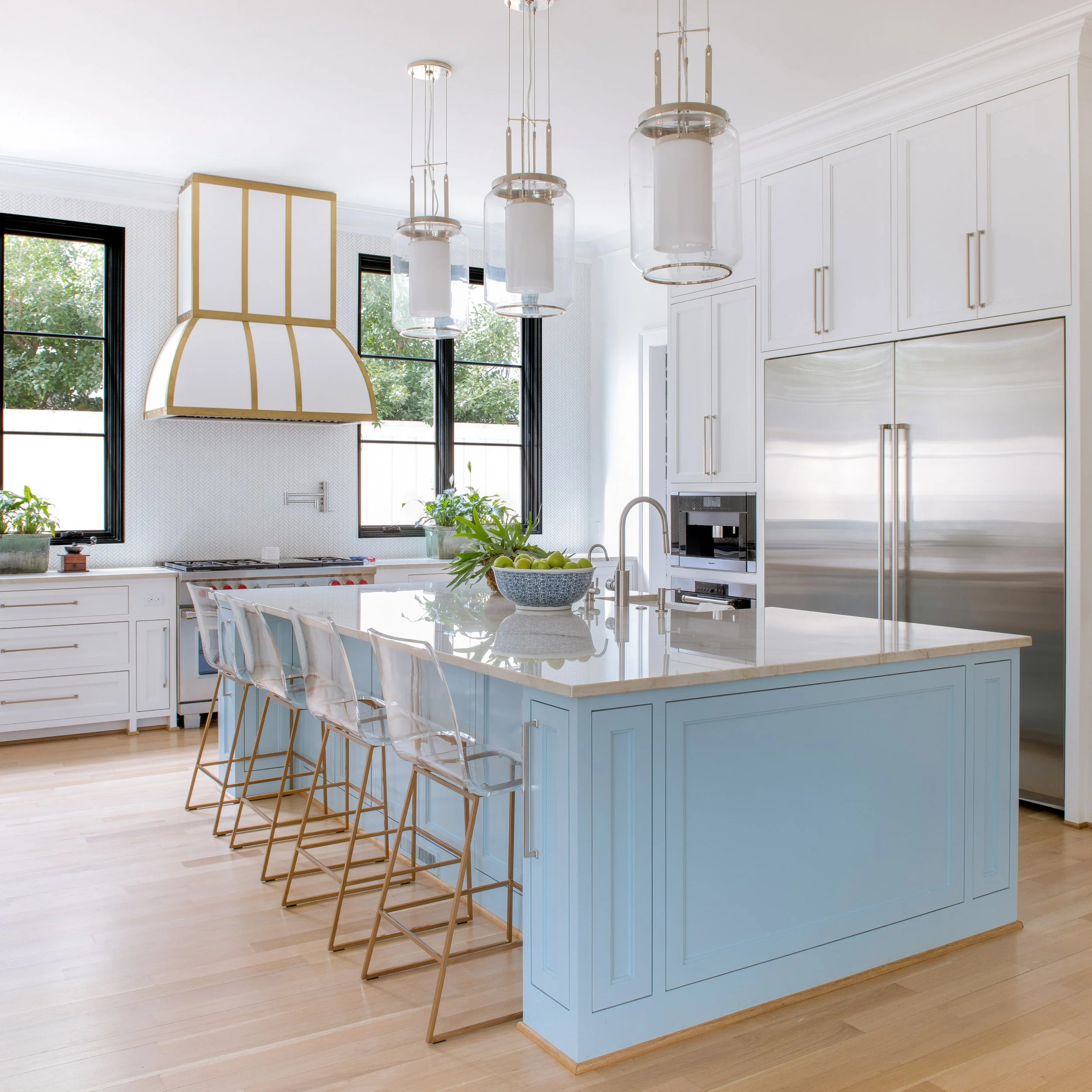 3909 Southwestern-12.jpg