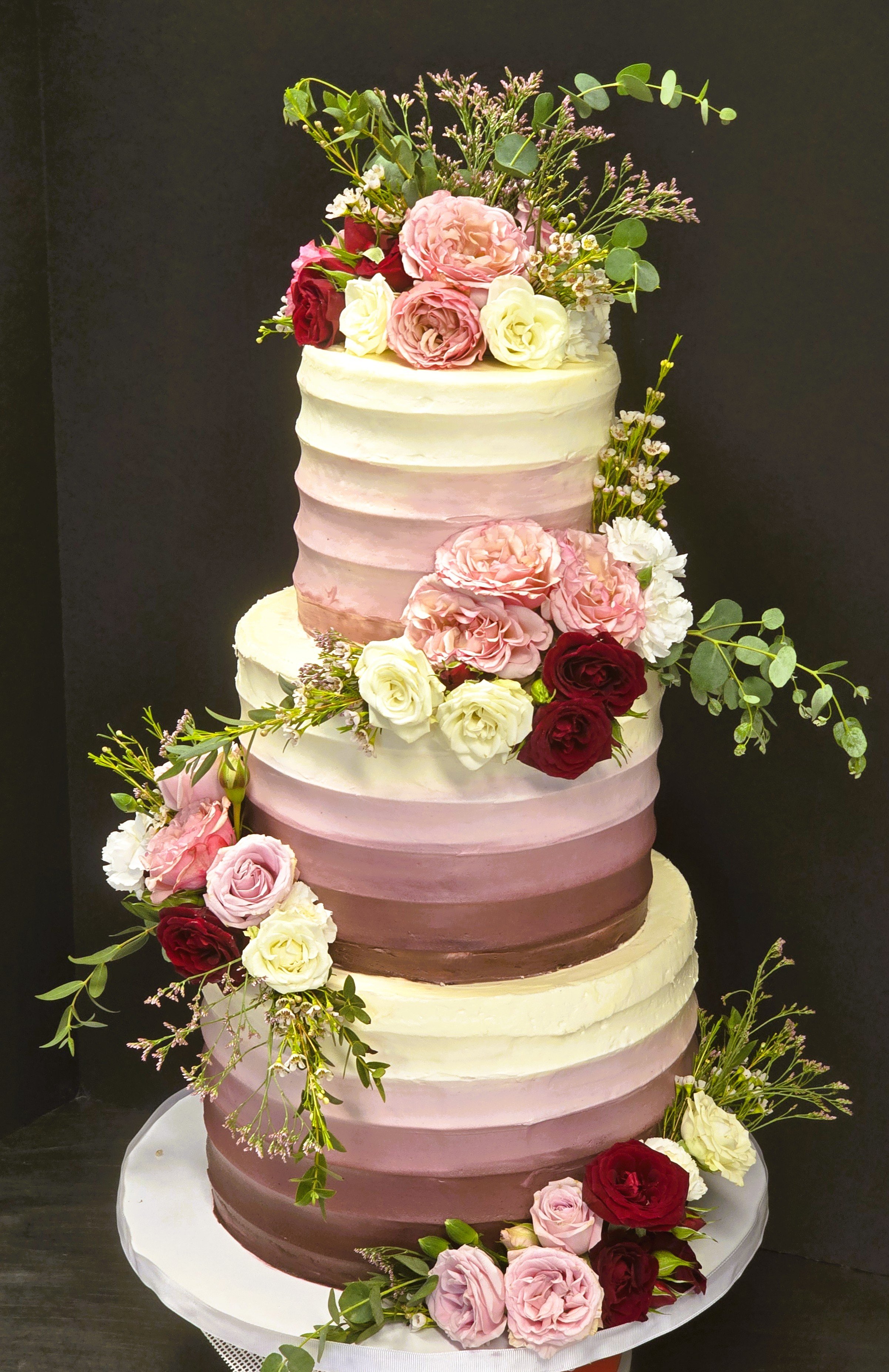 Wedding cake buttercream natural flowers mauve red white.jpg