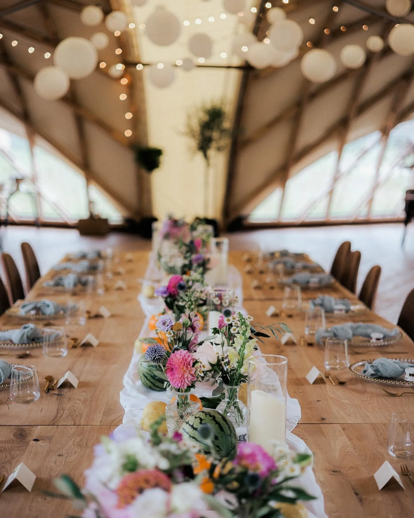 Wundersch&ouml;ne Tischdeko in der wundersch&ouml;nen Location @kulturgut_oberpfalz

#hochzeitsfotograf #hochzeitsfotografie #hochzeit #wedding #hochzeitsdeko #hochzeitslocation #hochzeitsfotografnuernberg #hochzeitsbilder #realweddings #weddingphoto