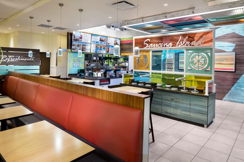 Pollo Tropical - Restaurant Interior