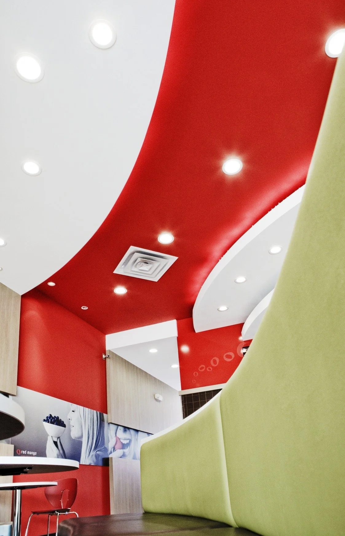 Red Mango - Ceiling Details