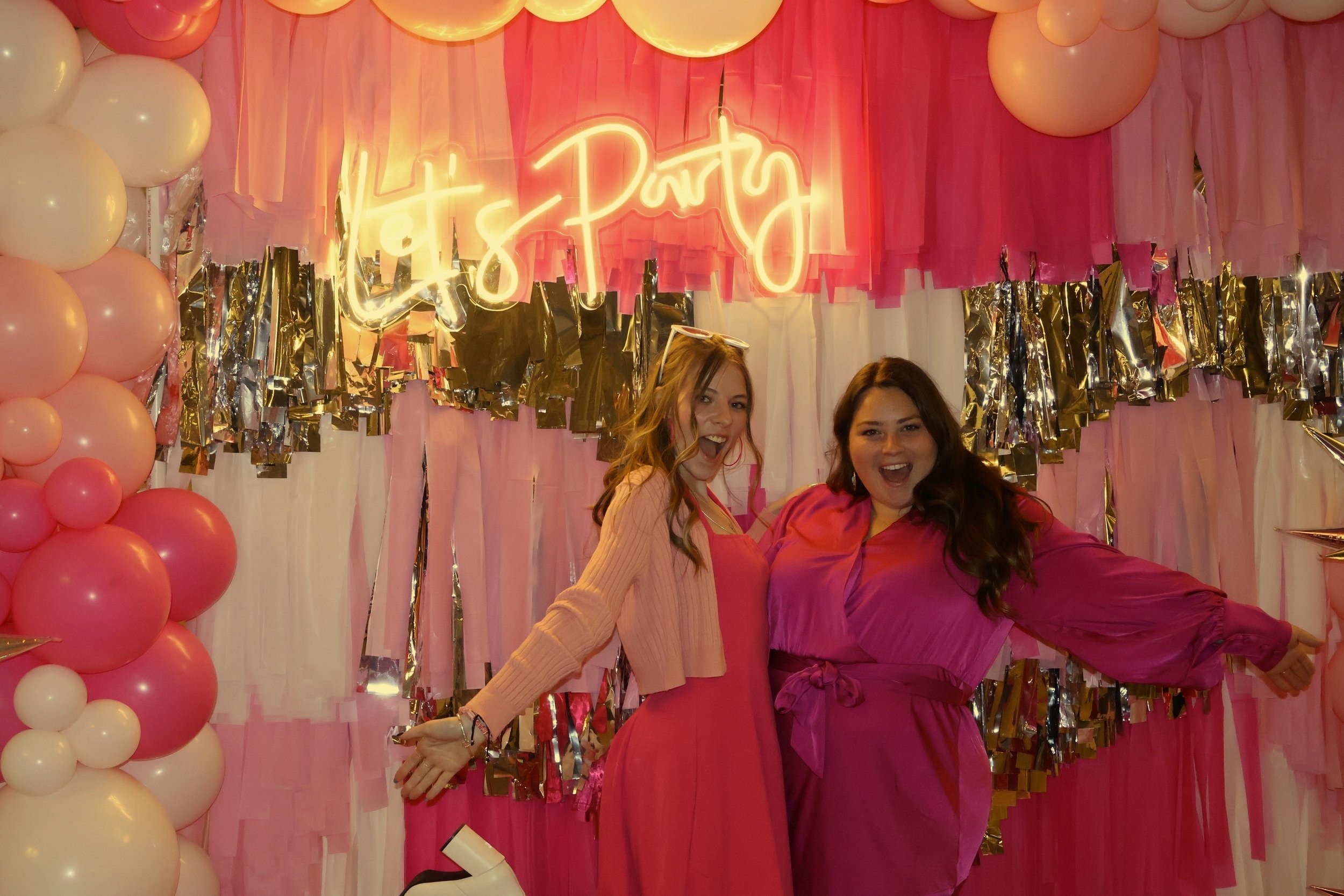 8' x 8' Fringe Backdrop