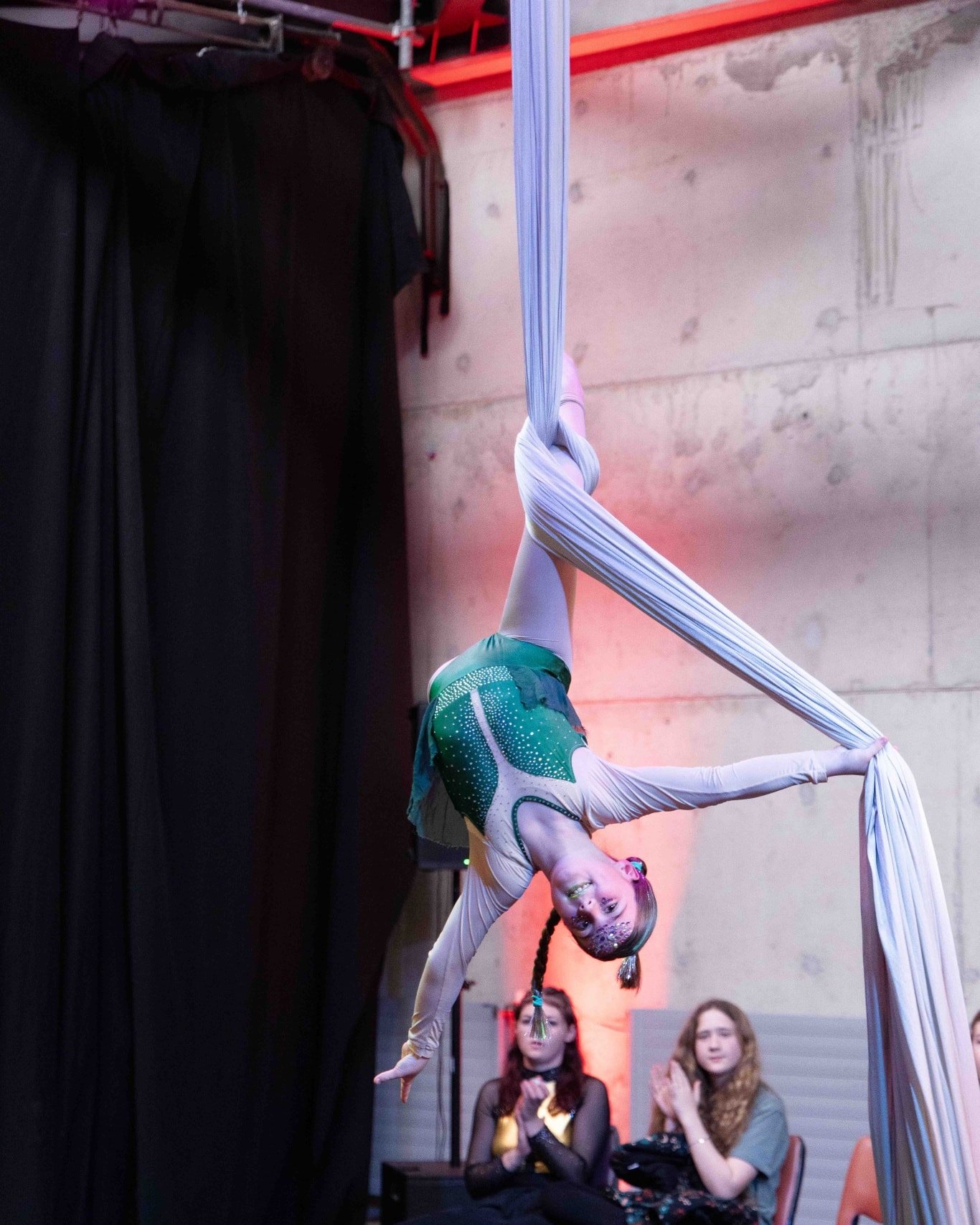 ✨️ AYAC Feature ✨️
TILLY - Tilly has been with us since the age of 4! Now 9, she participated in her first aerial competition in Christchurch! She amazed us with her strength, courage, and clean lines.
Congratulations on your second place in the Mini