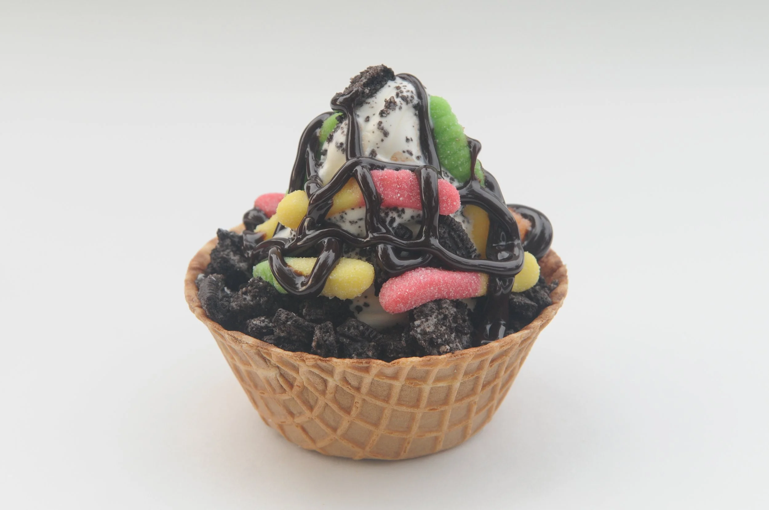 Dirt Worm Sundae