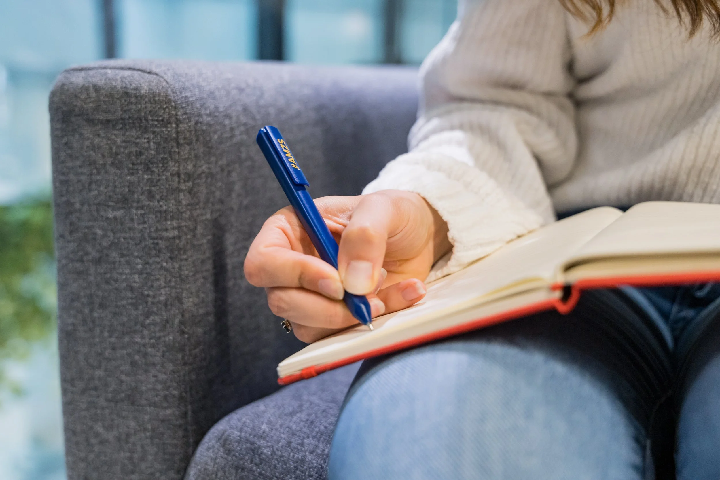 Tekstoterapija, projekt, ki je v 2025 najbolj “odrastel”