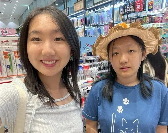 Selfie+w+Jess.jpg