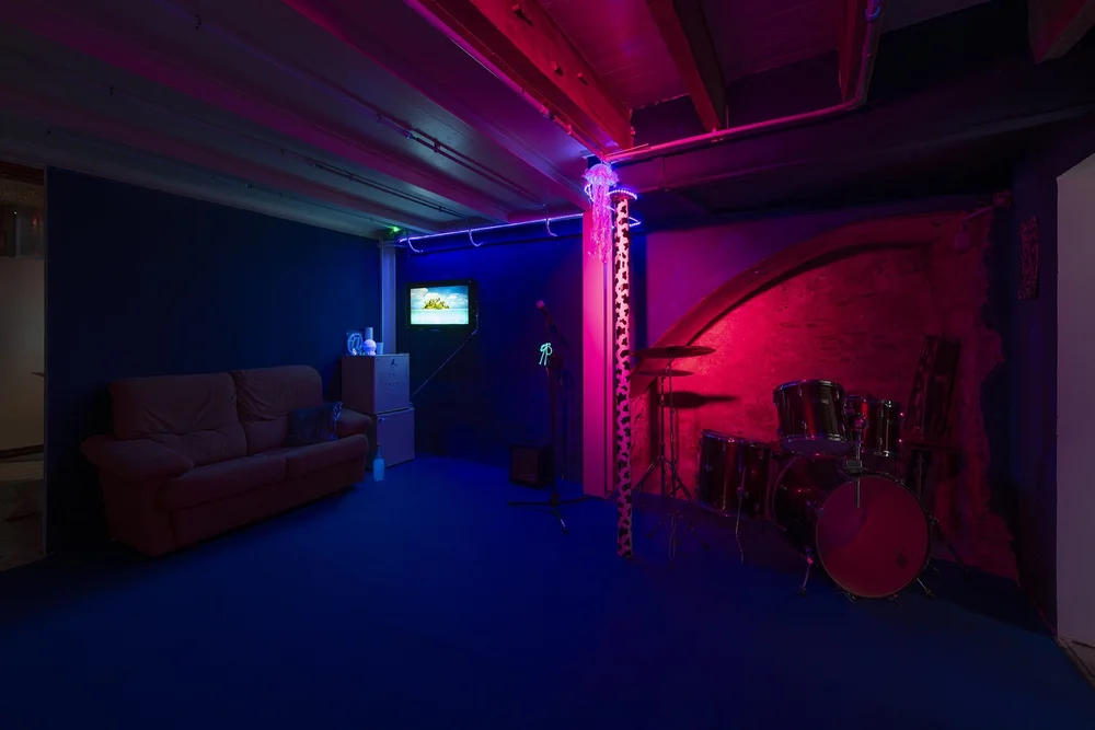  Parastu Gharabaghi, exhibition view of  Dare2b B&amp;B  at Cordova, 2024. Photo: Roberto Ruiz 