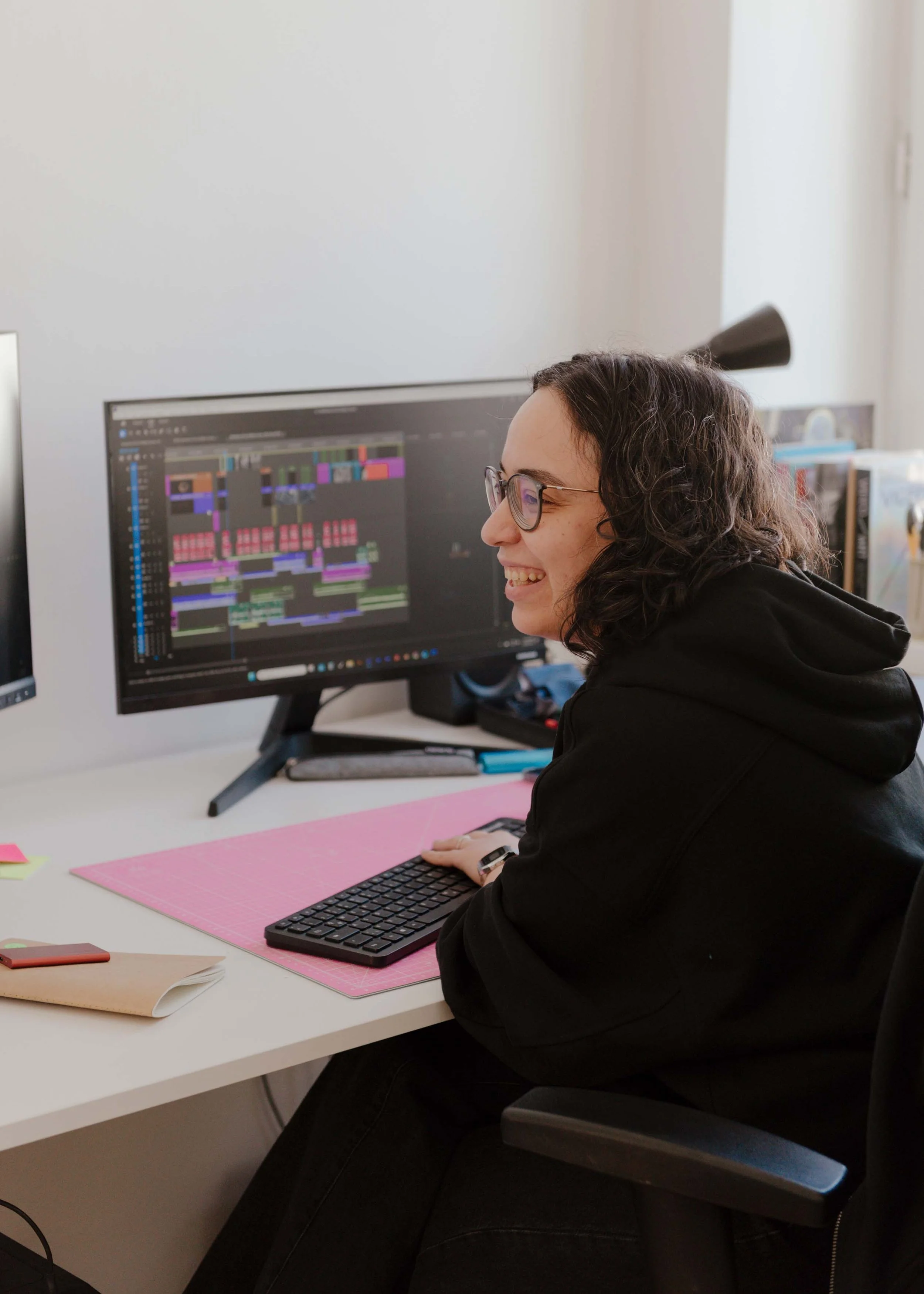  Studio Portrait, Huda Takriti. Photo: Lea Sonderegger 