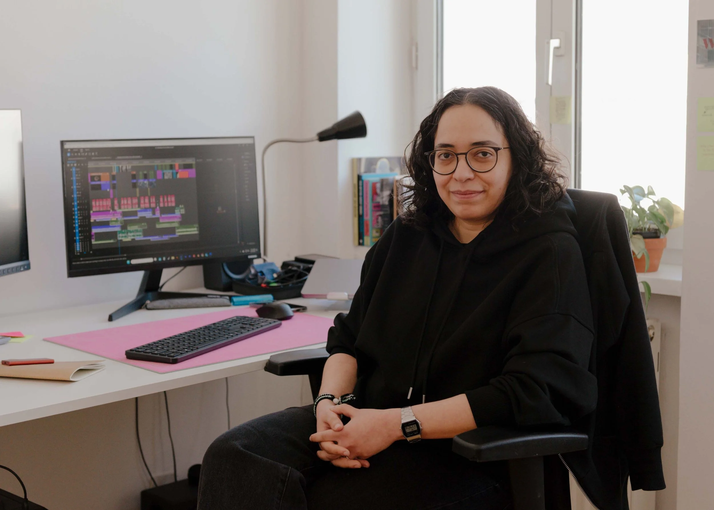  Studio Portrait, Huda Takriti. Photo: Lea Sonderegger 