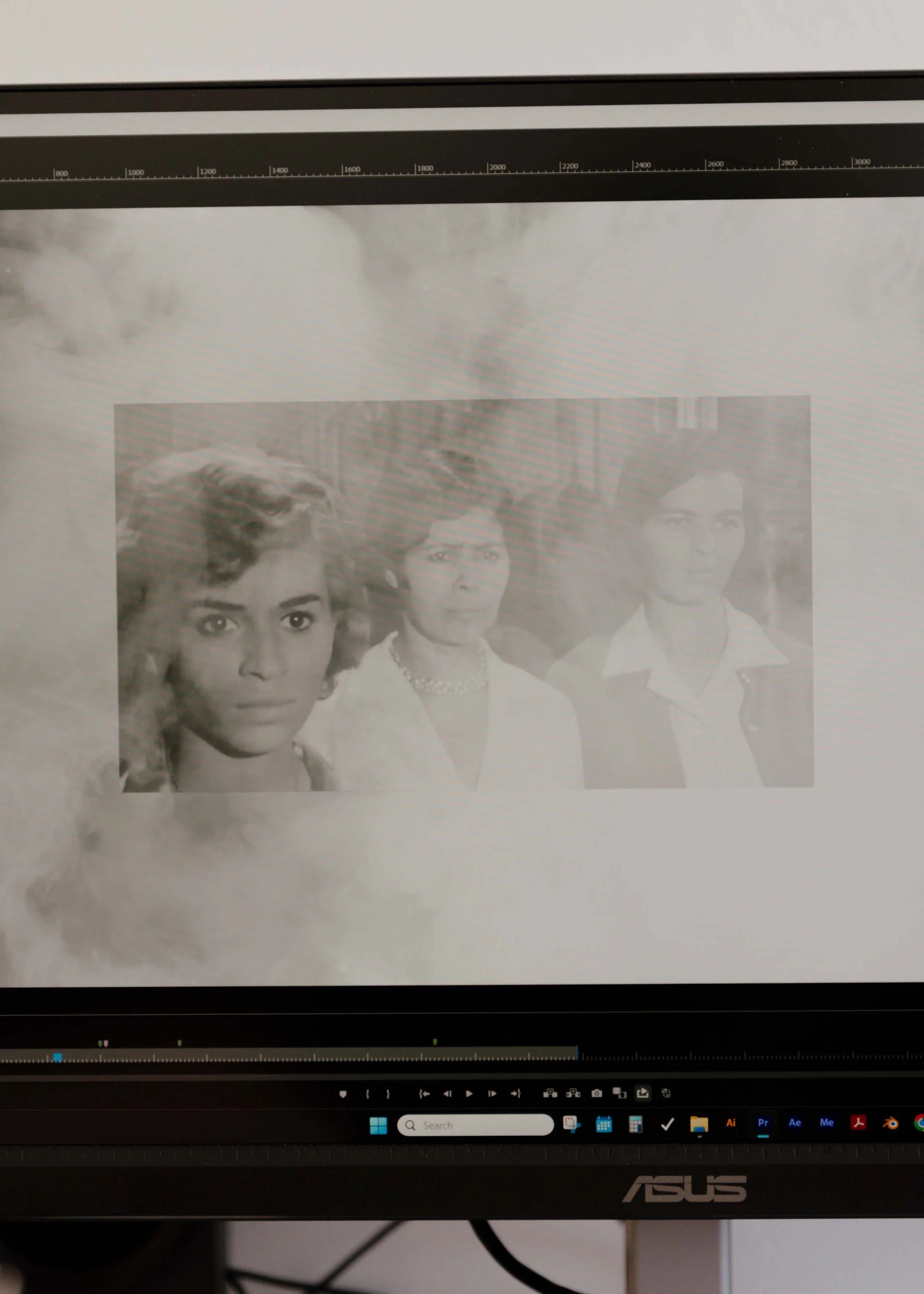  Studio Portrait, Huda Takriti. Photo: Lea Sonderegger 