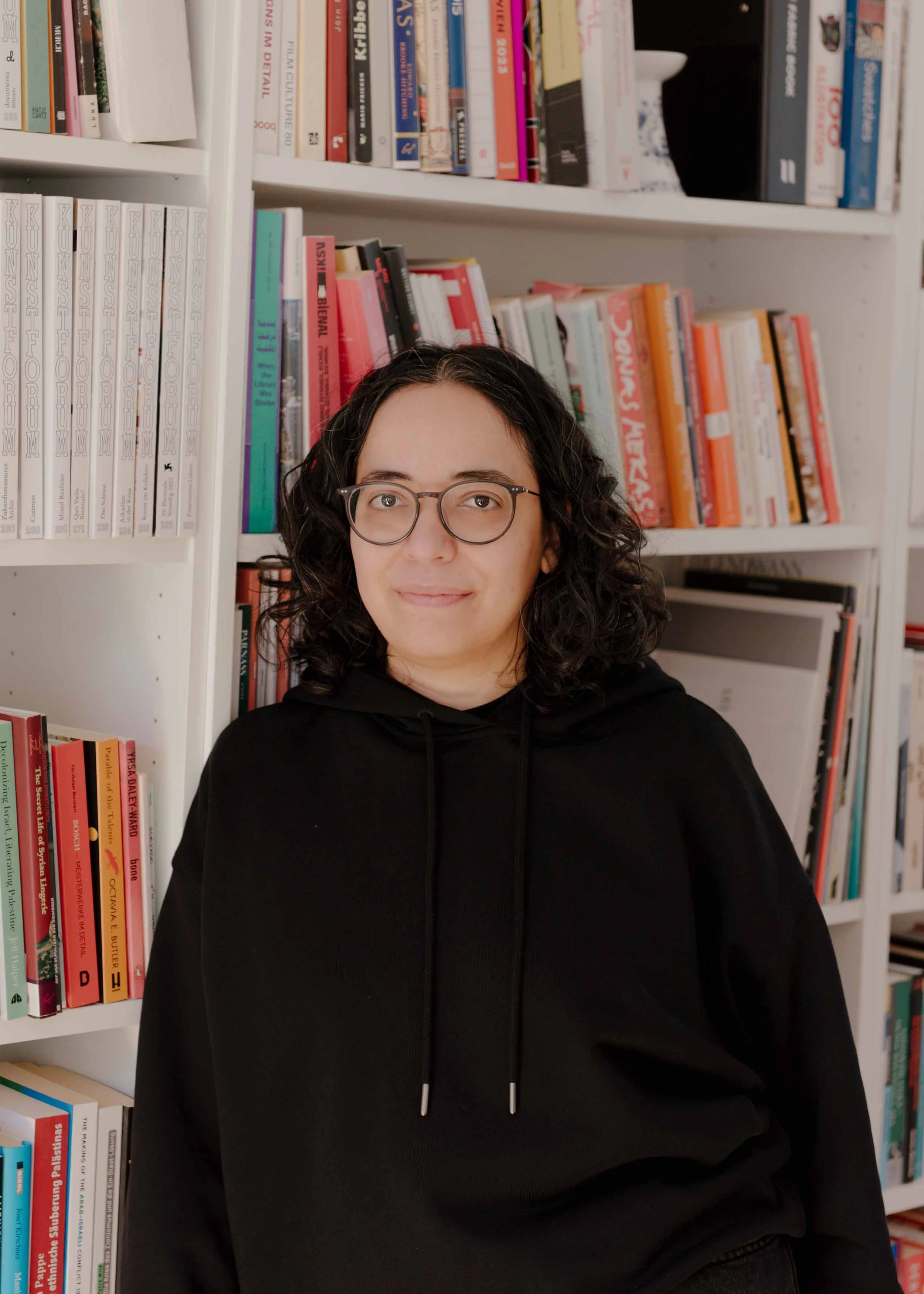  Studio Portrait, Huda Takriti. Photo: Lea Sonderegger 