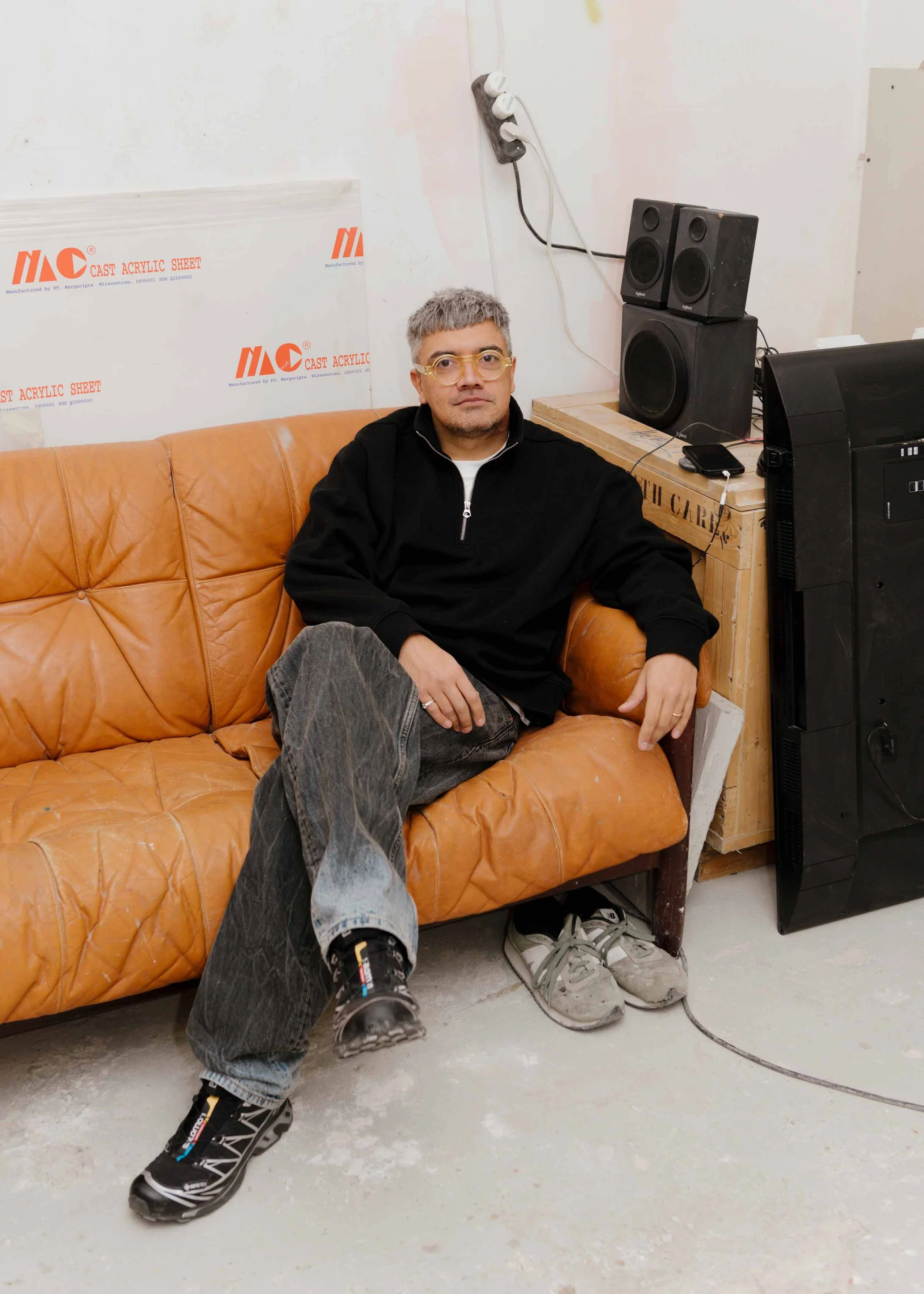  Studio Portrait, James Lewis. Photo: Lea Sonderegger 