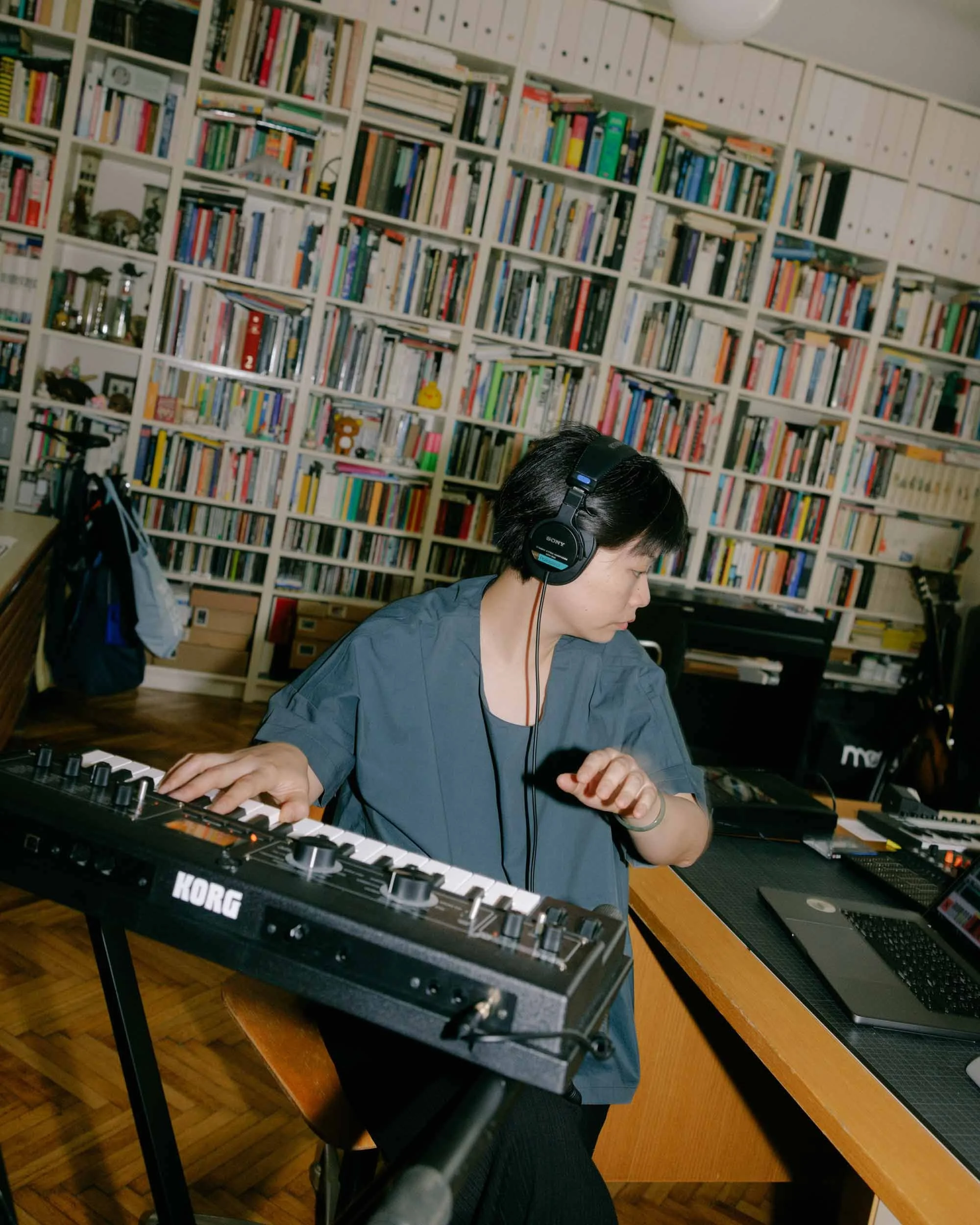  Studio Portrait, Hui Ye, Photo: Marcella Ruiz Cruz 