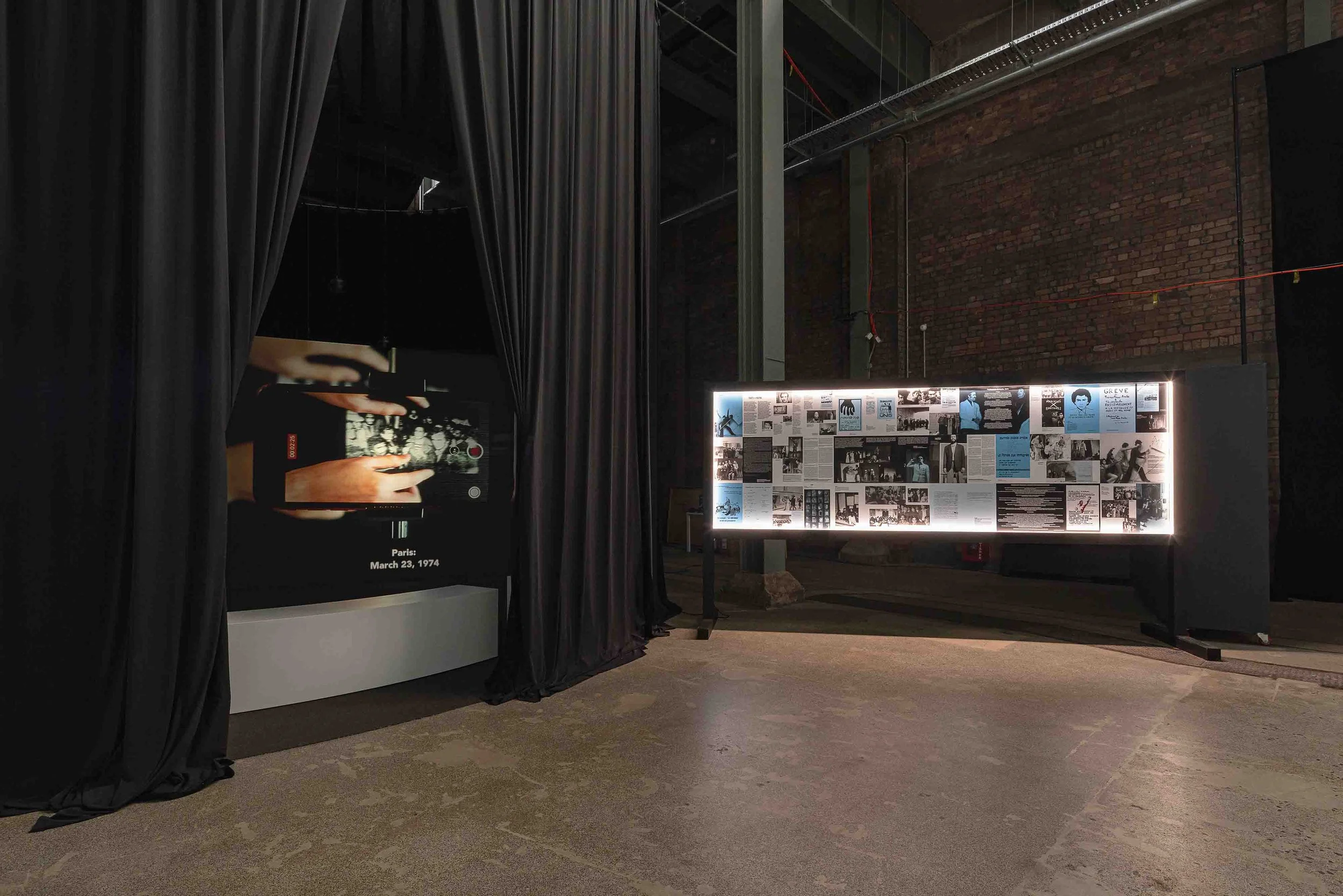  Bouchra Khalili, installation view of  The Circle (From The Circle Project)  at the 25th Biennale of Sydney. Courtesy of the artist and mor charpentier, Paris/Bogotá. Photograph: Document Photography. © Bouchra Khalili. ADAGP/Copyright Agency, Bildr