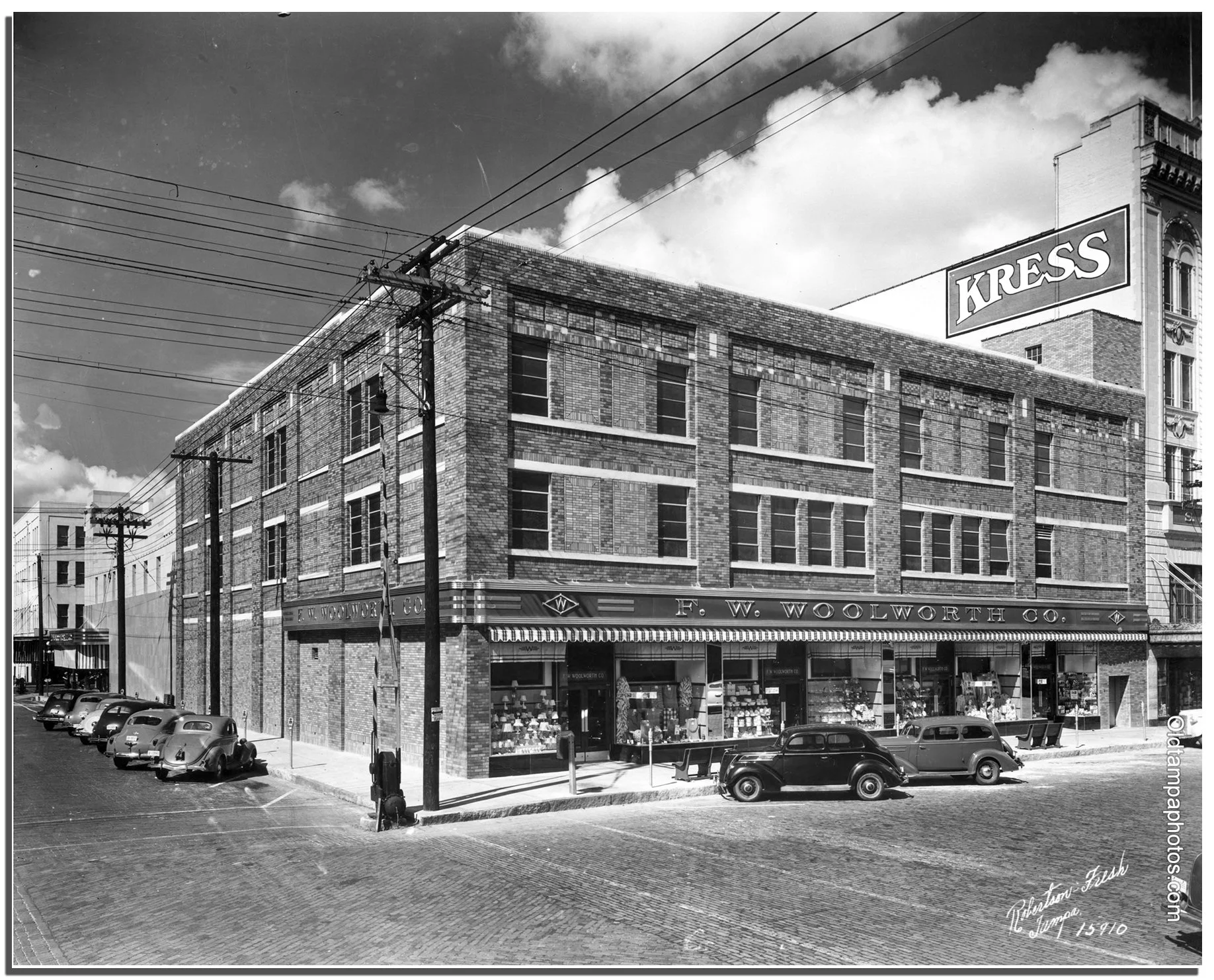 Historic view of FW Woolworth Company storefront in downtown Tampa circa 1915, located on the 800 block near S.H. Kress & Co. and J.J. Newberry during the city’s early retail boom.