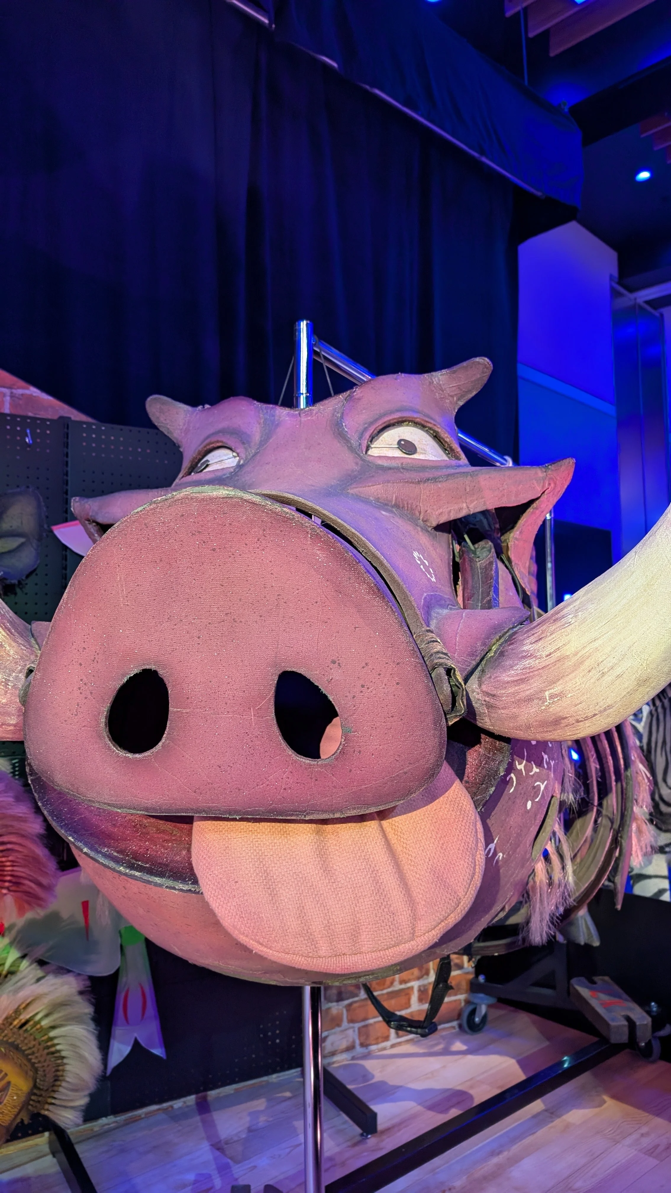 Day 2, Part 3:  That’s Not How You Hold a Lion!