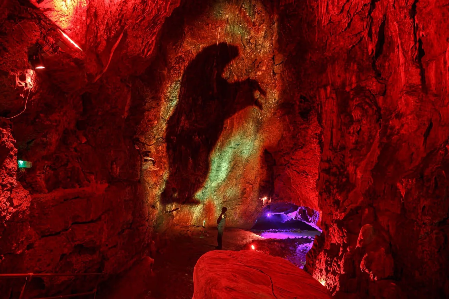 0_Wookey-Hole-Caves-Projection-Mapping-8.jpg