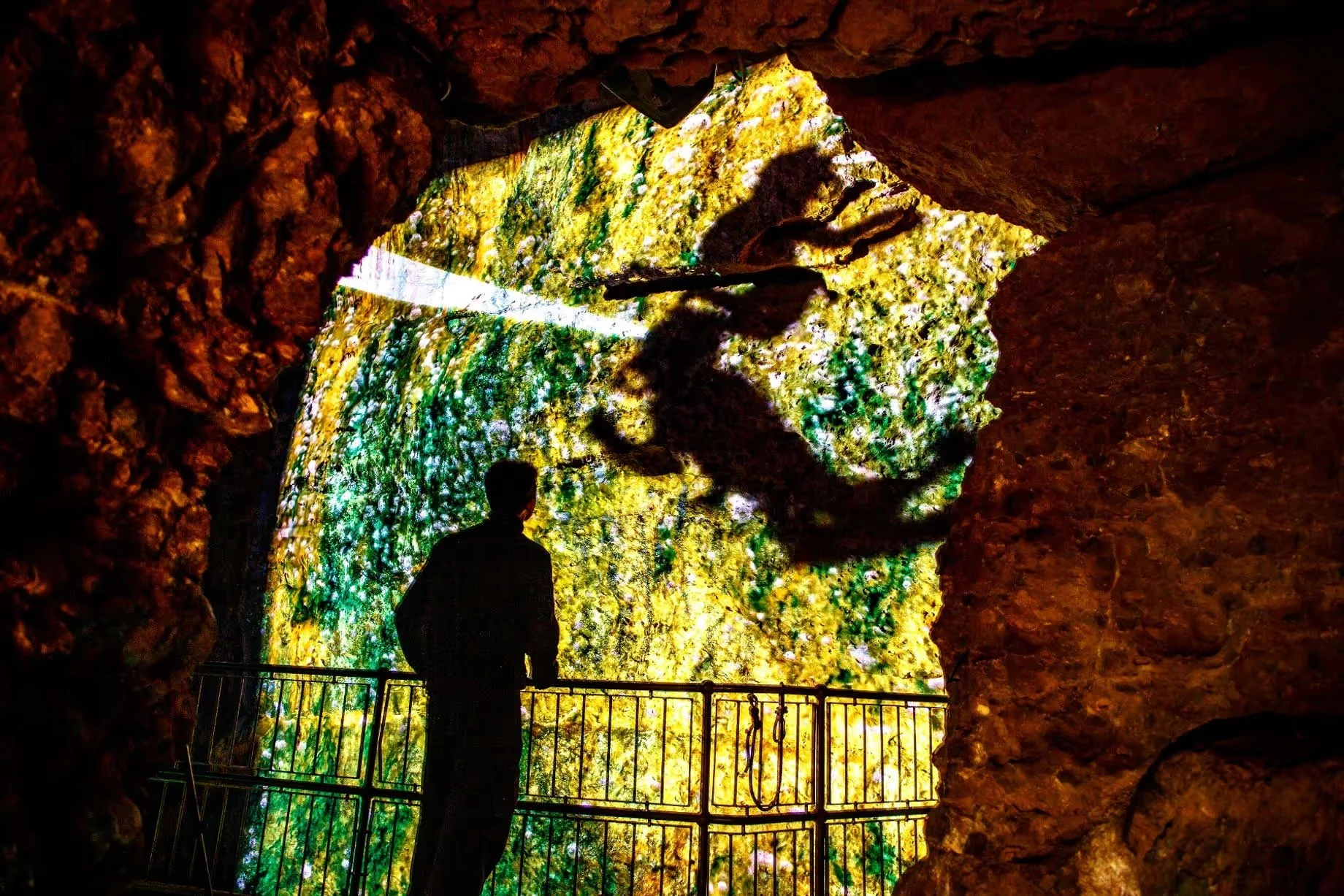 0_Wookey-Hole-Caves-Projection-Mapping-3.jpg