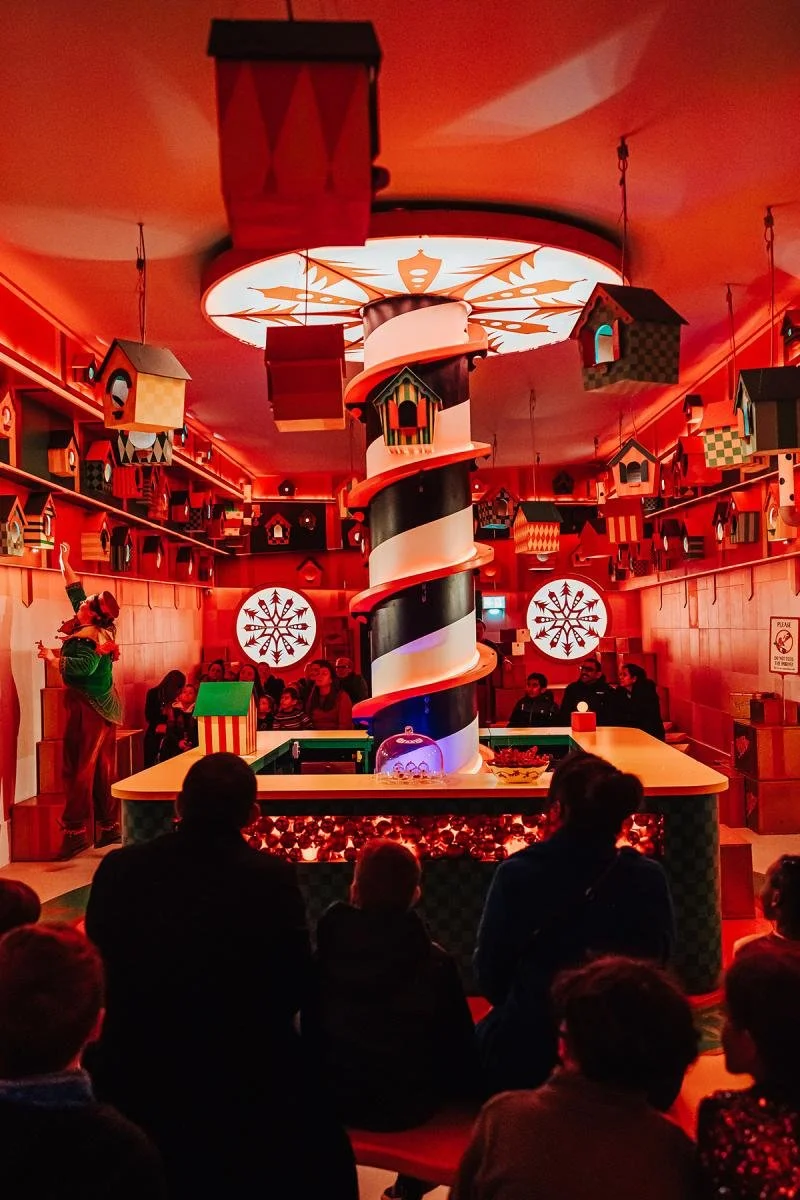 Secret-Cinema-Wishmas-6th-January-2023-by-Luke-Dyson-LD1_0325.jpg