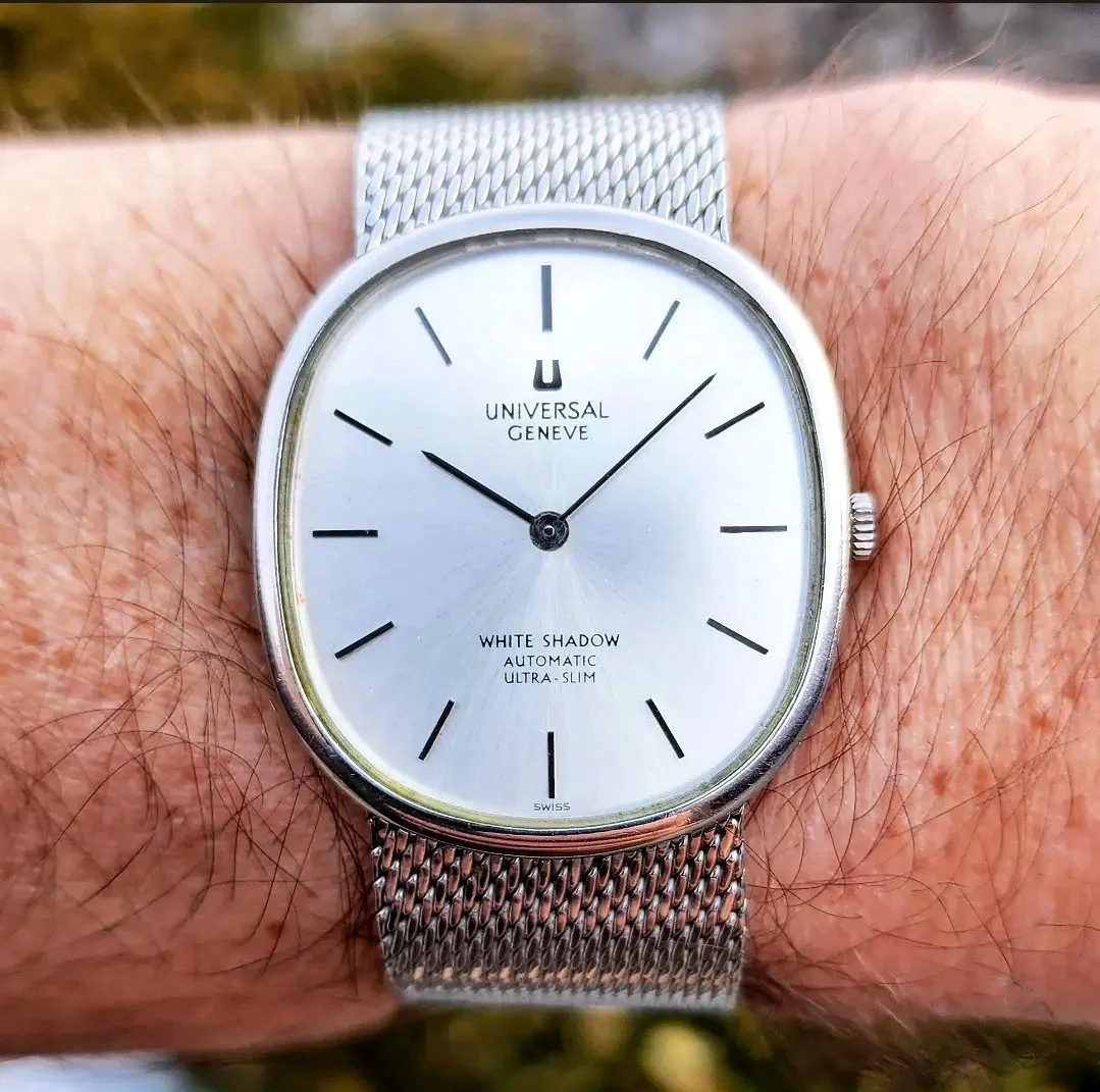 Universal Geneve White Shadow Ref. 886104 — WatchesRewound