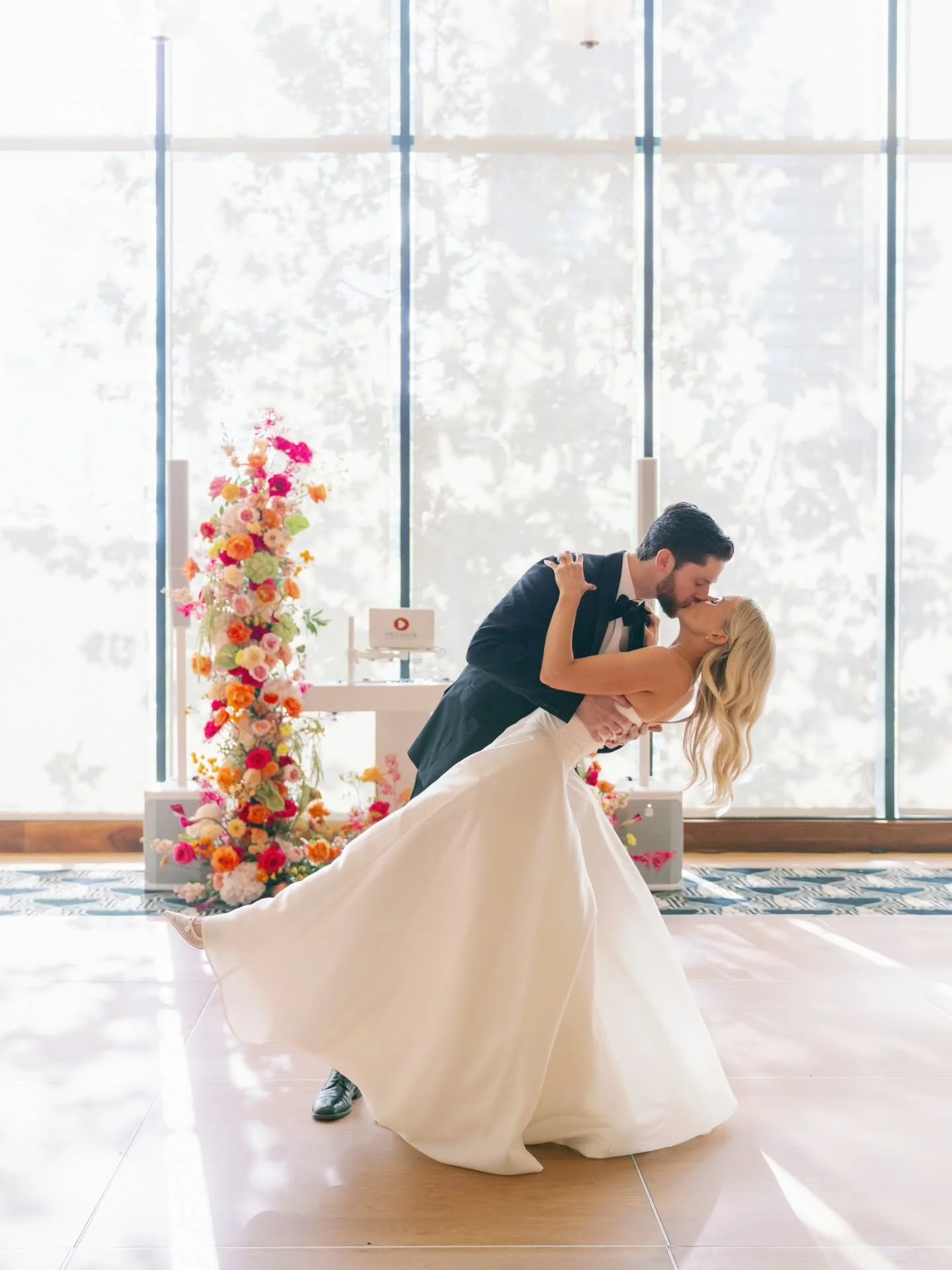 Happy New Year! ✨️

I spent January 1 resting, reflecting, and trying to come up with our own version of Spotify Wrapped&hellip; and honestly, this is what AI came up with 😅

We&rsquo;re reposting our top 3 most-viewed 2025  weddings according to th