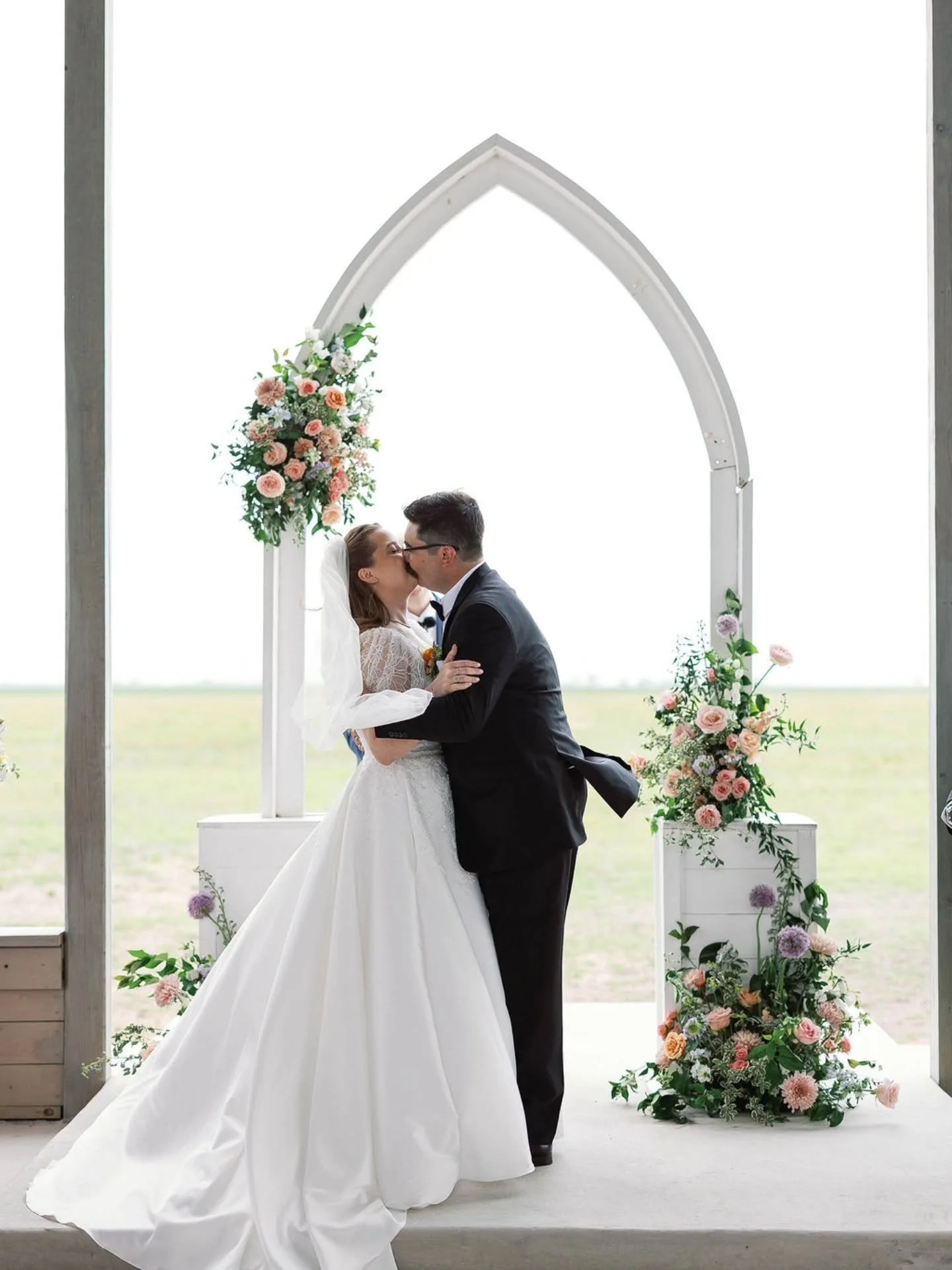 Happy anniversary to the Lotridges ✨ Your perfect day lives on in every detail&mdash;timeless, joyful, and full of so much love. Honored to have been a small part of it. 🤍

Photography: @jerireneephotography 
Venue: @theallenfarmhaus 
Dress: @moonli
