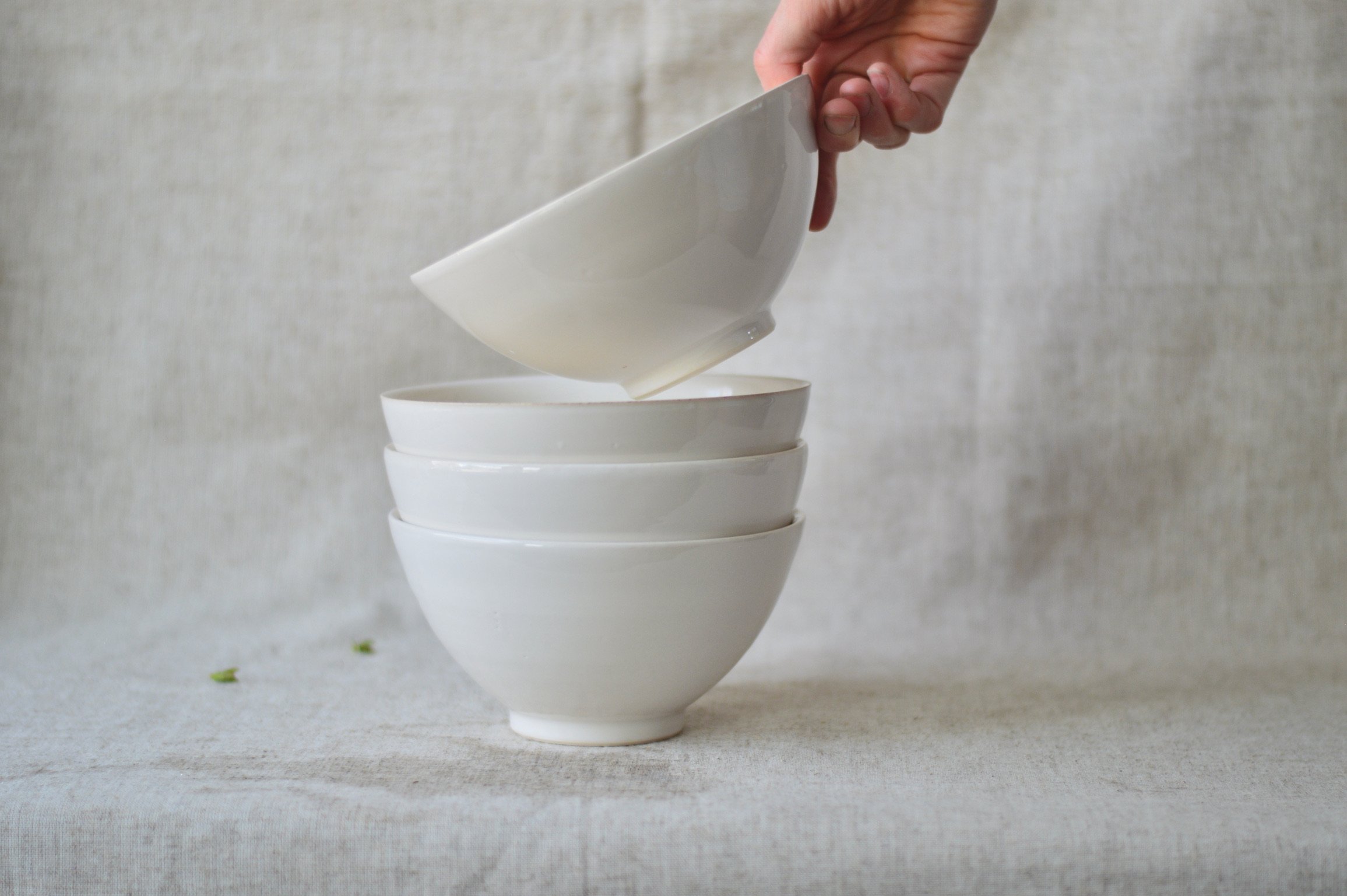 Medium Bowl in Bright White - set of 4