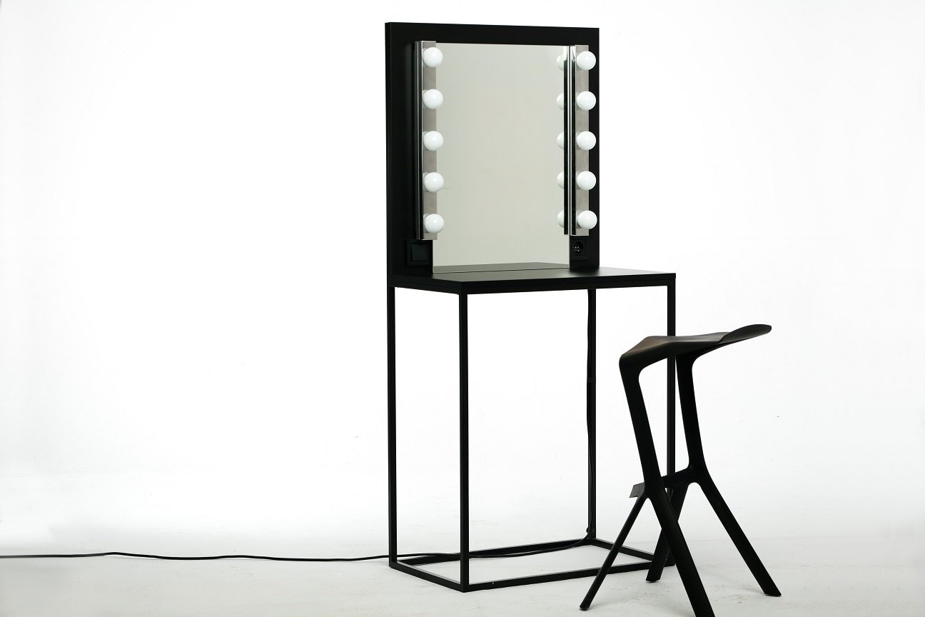 makeupboston_starevent.jpg