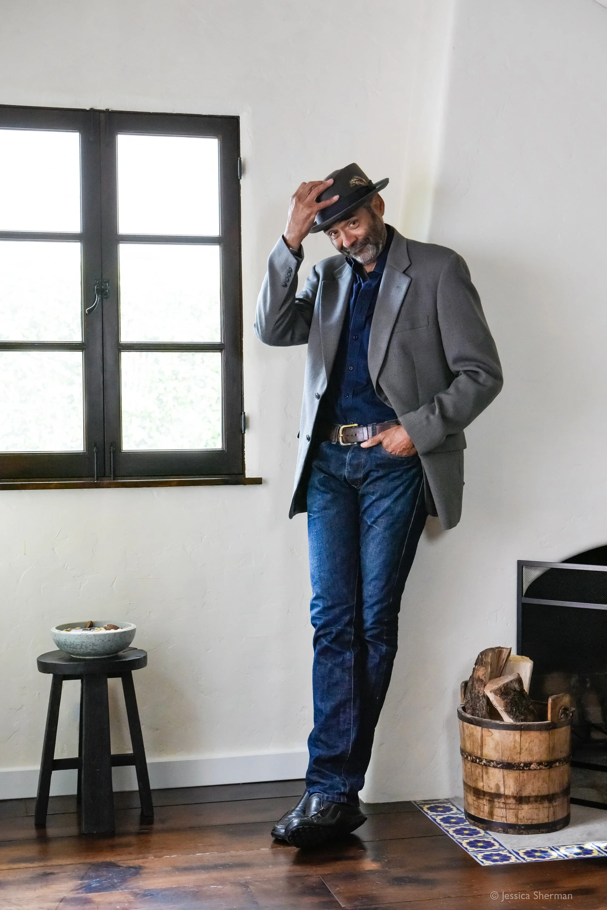 _1JL6901-yes copy.jpg