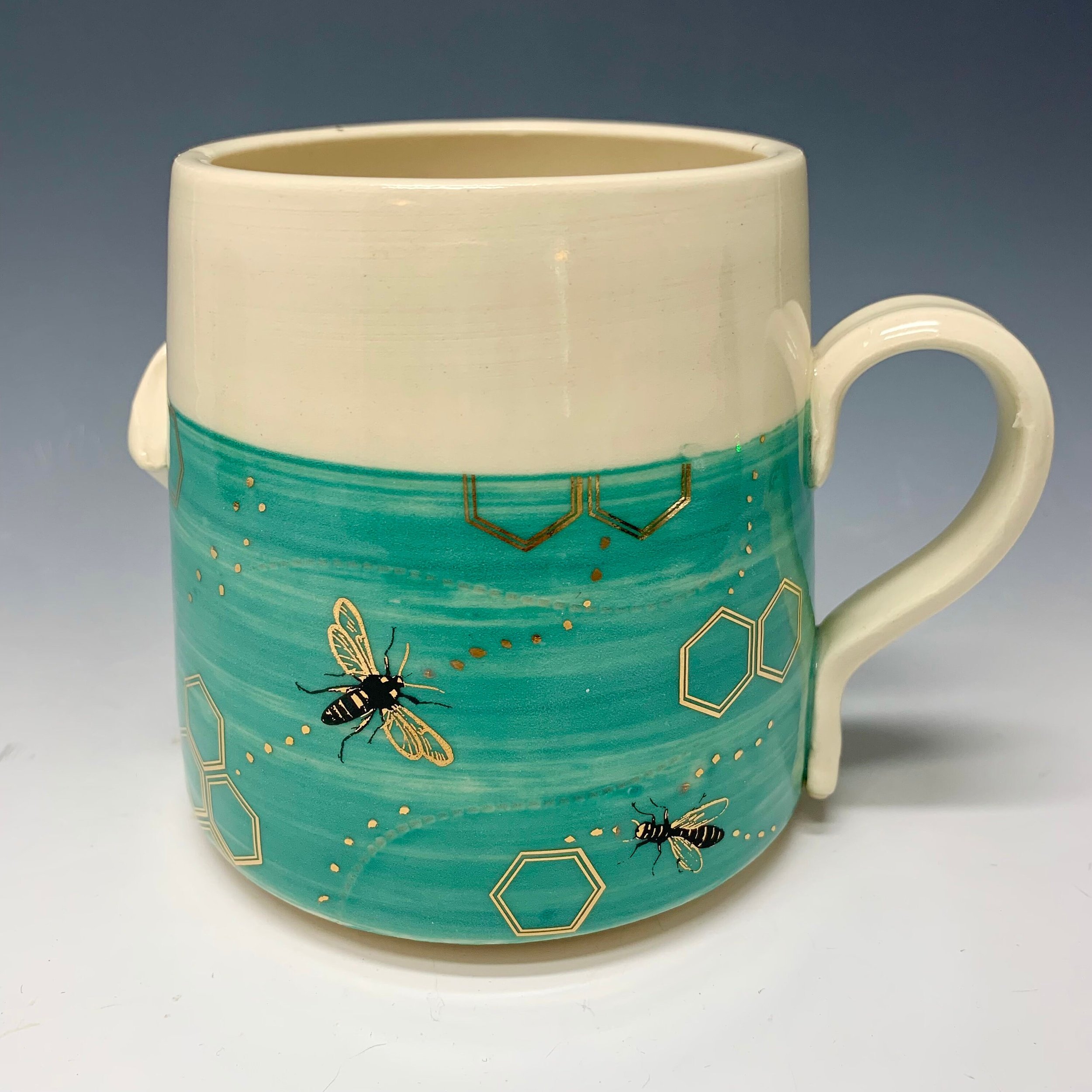 https://i.etsystatic.com/21435217/r/il/c1e3b0/3936373118/il_fullxfull.3936373118_2urn.jpg