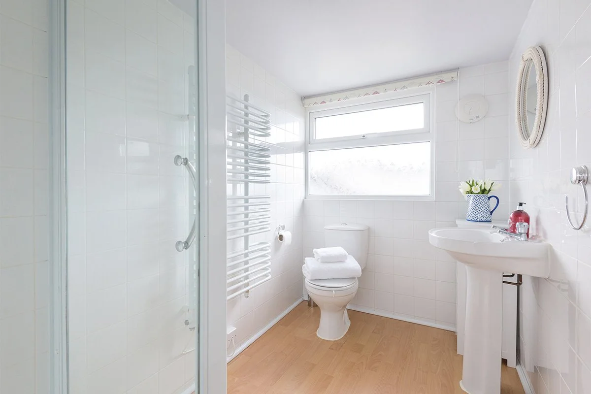 bathroom at tregenna holiday let in Port Isaac