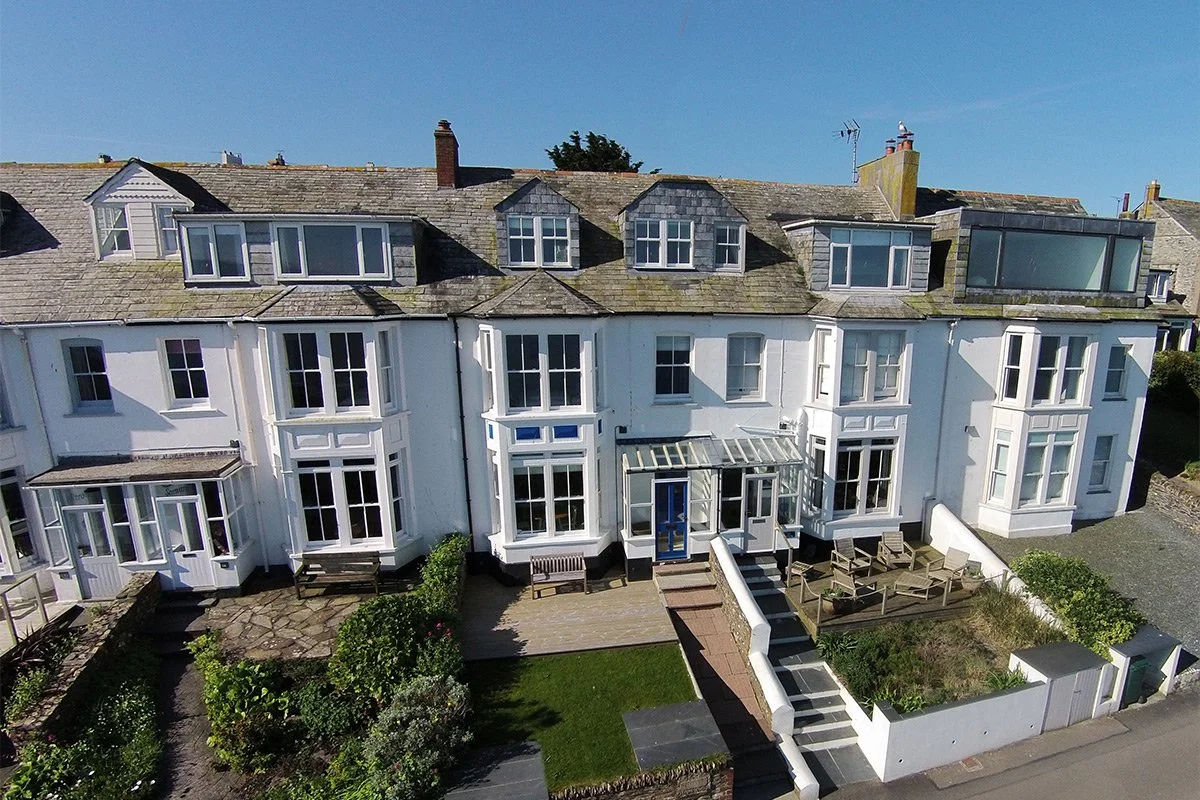 external view of bellevue in Port Isaac