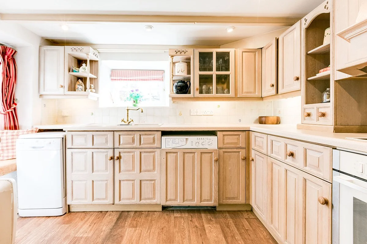 kitchen in temple cottage, port isaac, cornwall