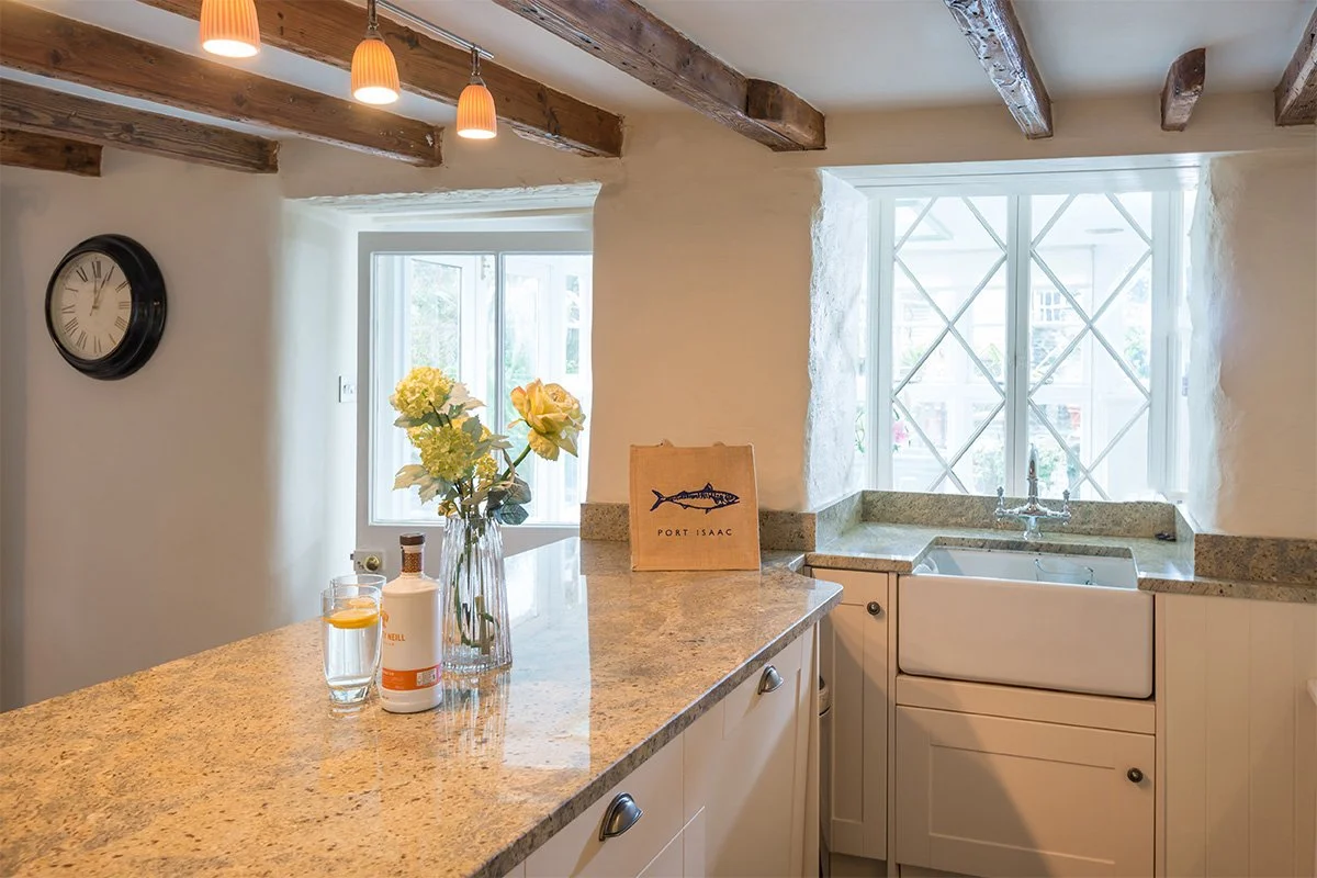 kitchen in trevan house holiday let in Port Isaac