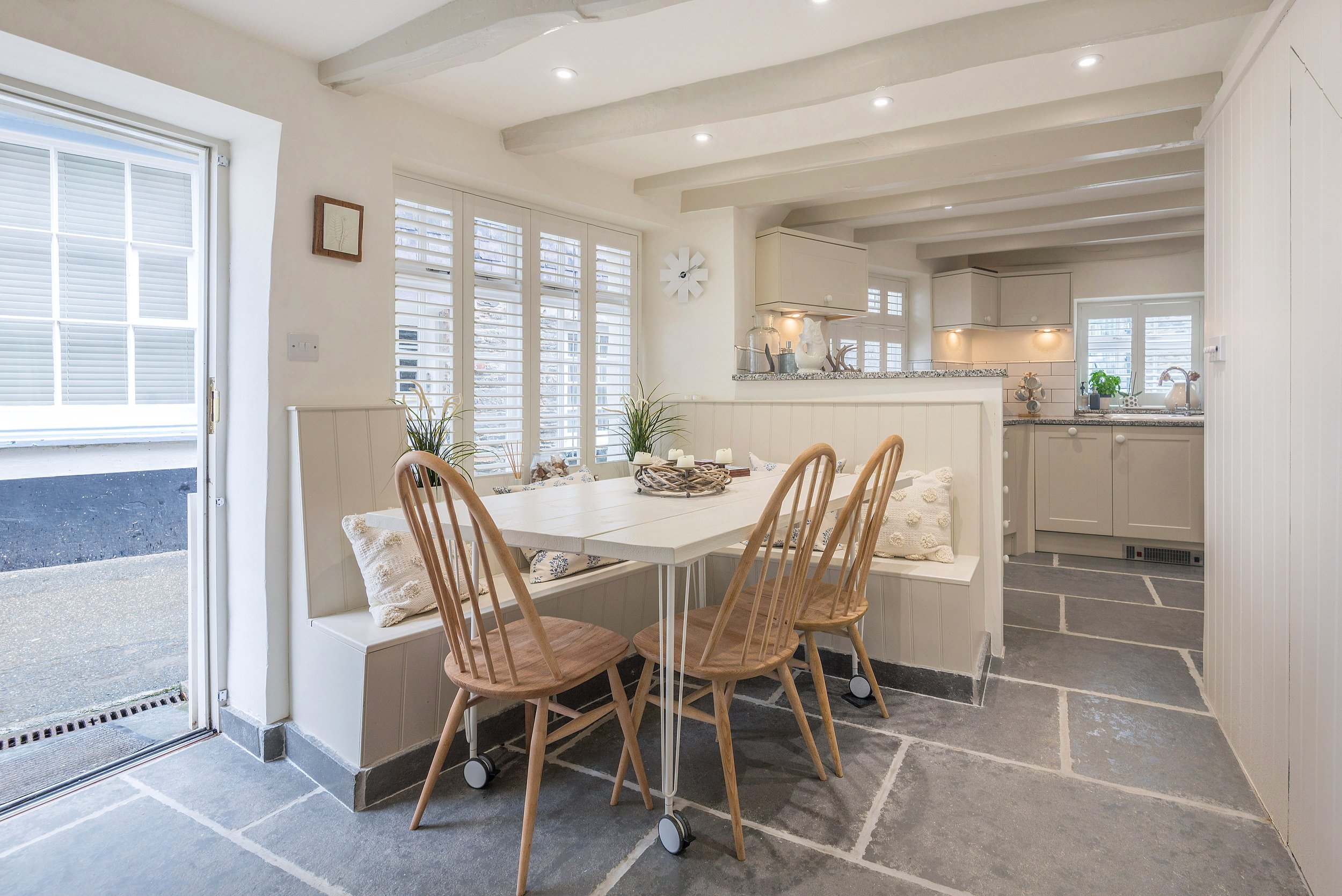 DW-2020-08-18-Cor-Anglais-Port-Isaac-Cornwall-Interior-Kitchen-1.jpg