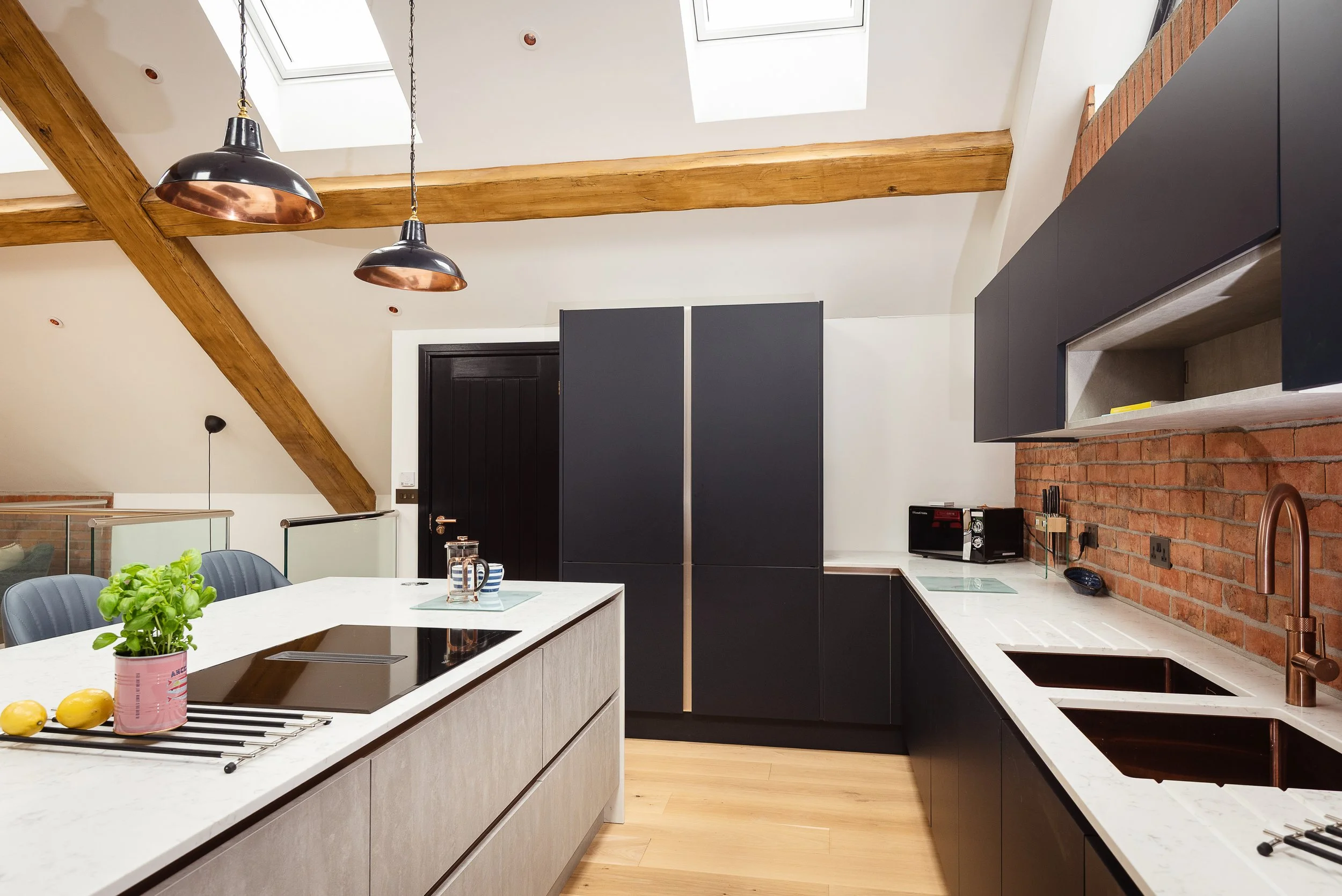 Doon-Williams-Keynor-View-Port-Isaac-June-25-Kitchen-6.jpg