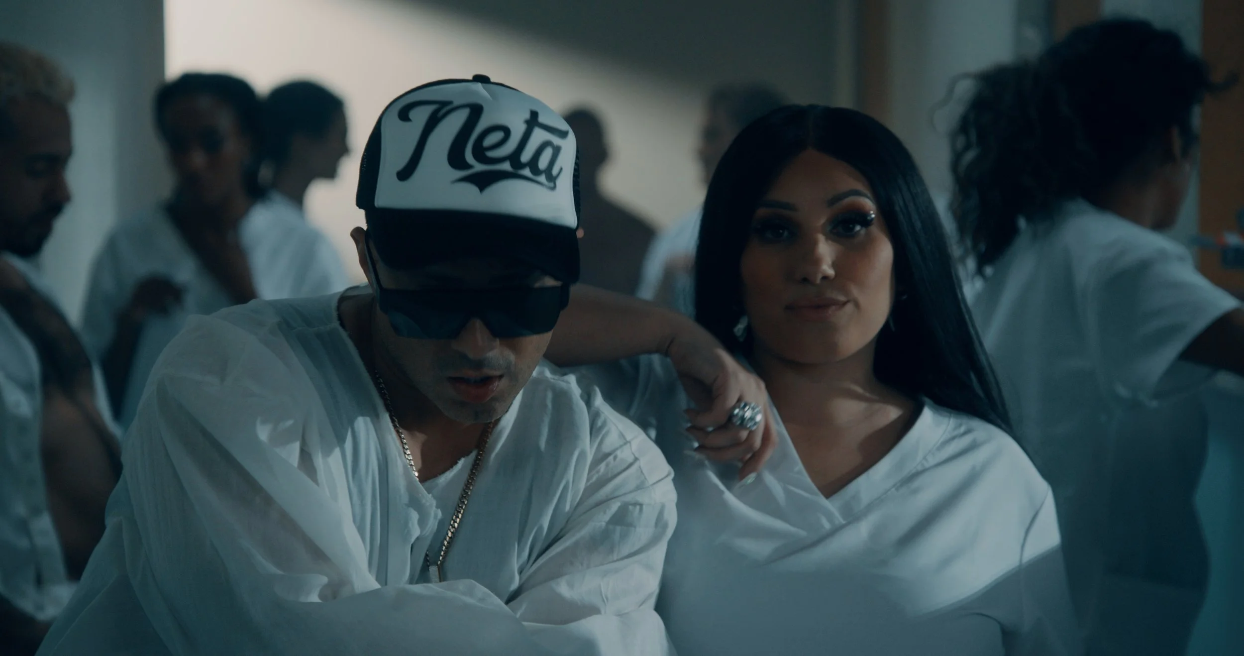 Candy Lover, Ken-Y - Maldita Locura (Official Video)